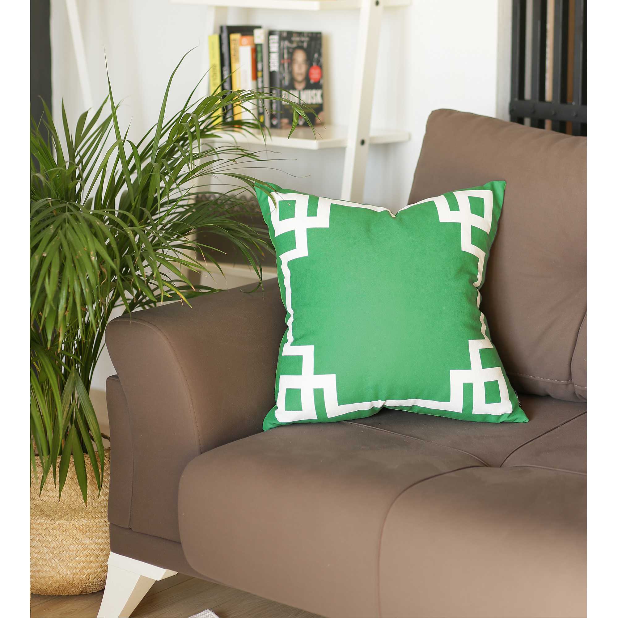 18"x18"Green and White Geometric Decorative Throw Pillow Cover