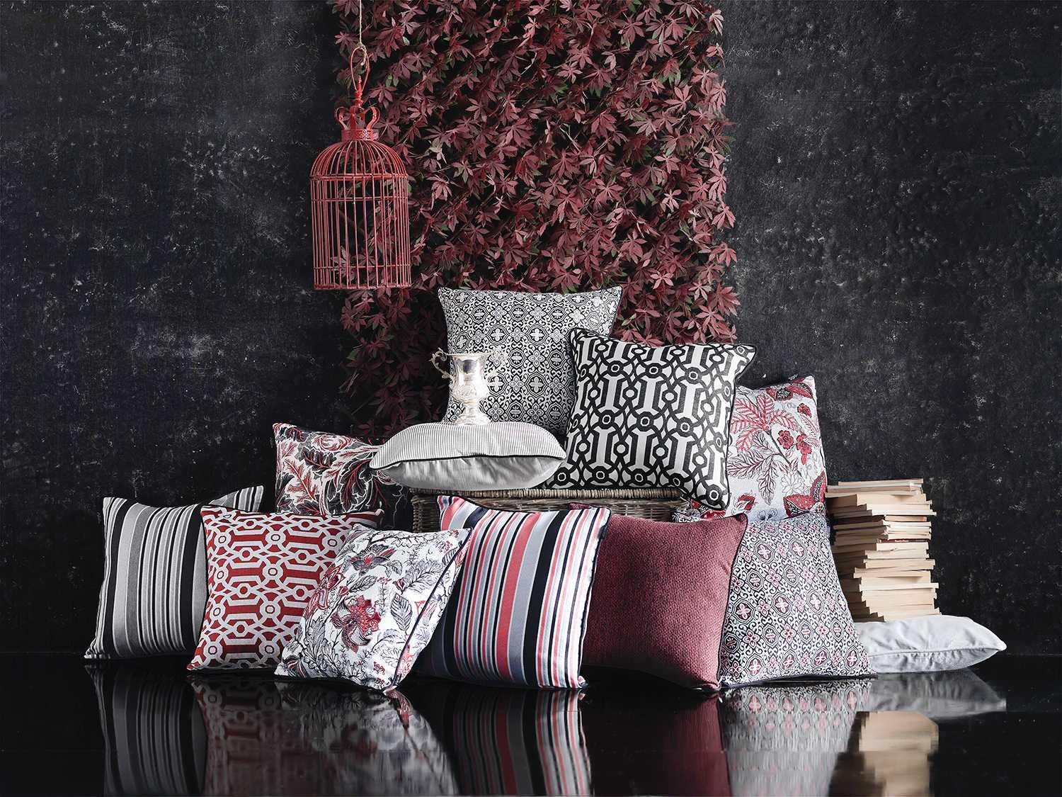 17"x 17" Multicolor Jacquard Aristo Decorative Throw Pillow Cover