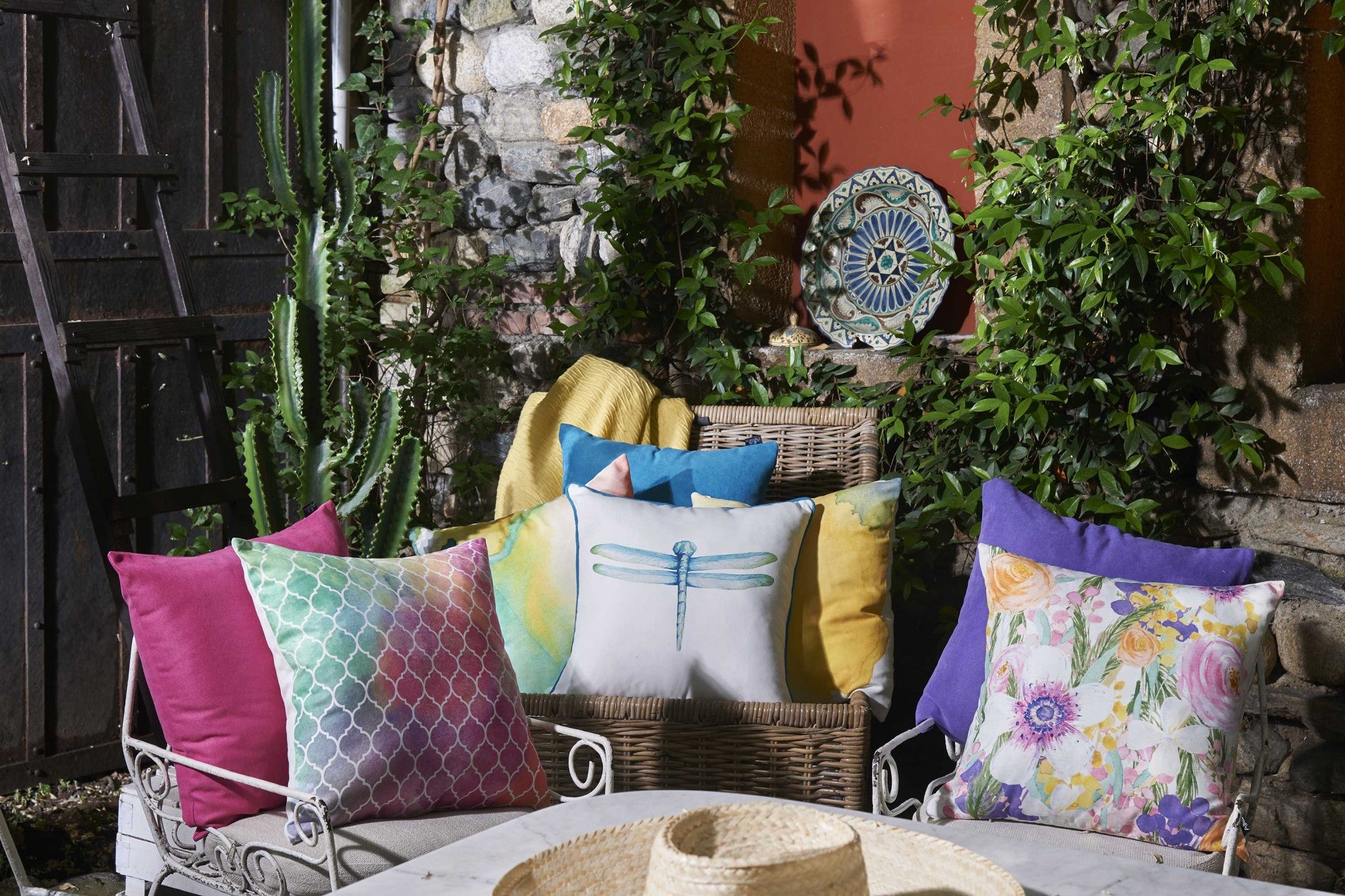 18"x 18" Watercolor Sunrise Dream Decorative Throw Pillow Cover