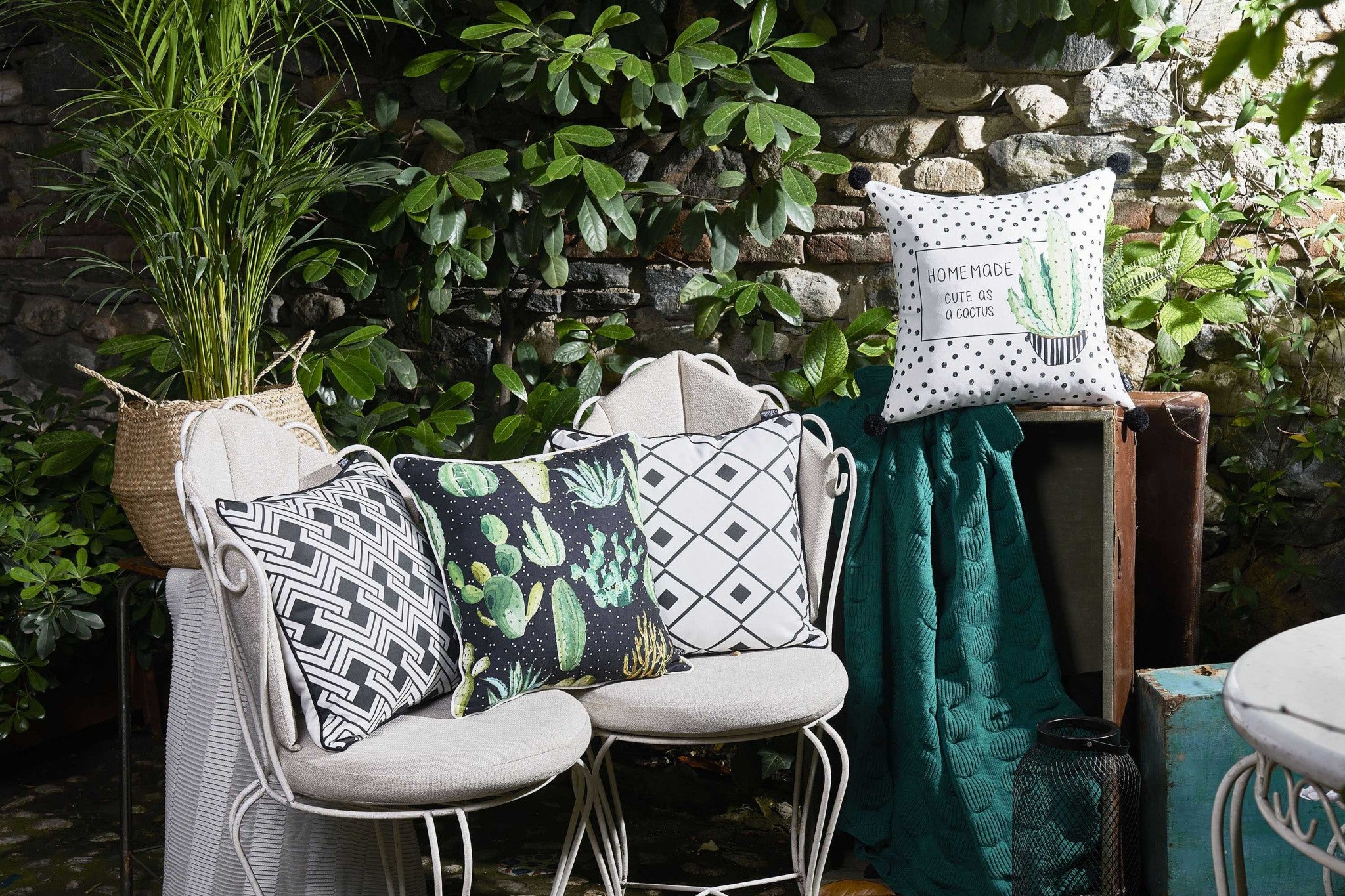 18"x 18" Cactus Dotted Decorative Throw Pillow Cover Printed