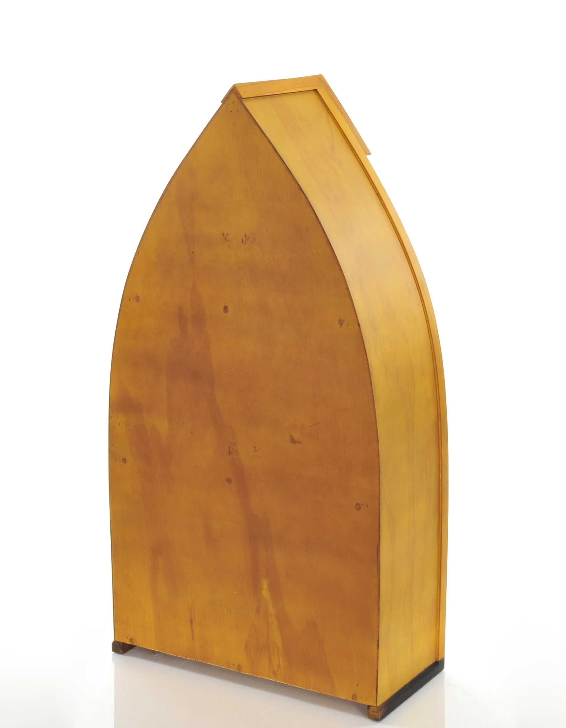 7" x 18.5" x 34.3" Wooden Canoe Book Shelf Small