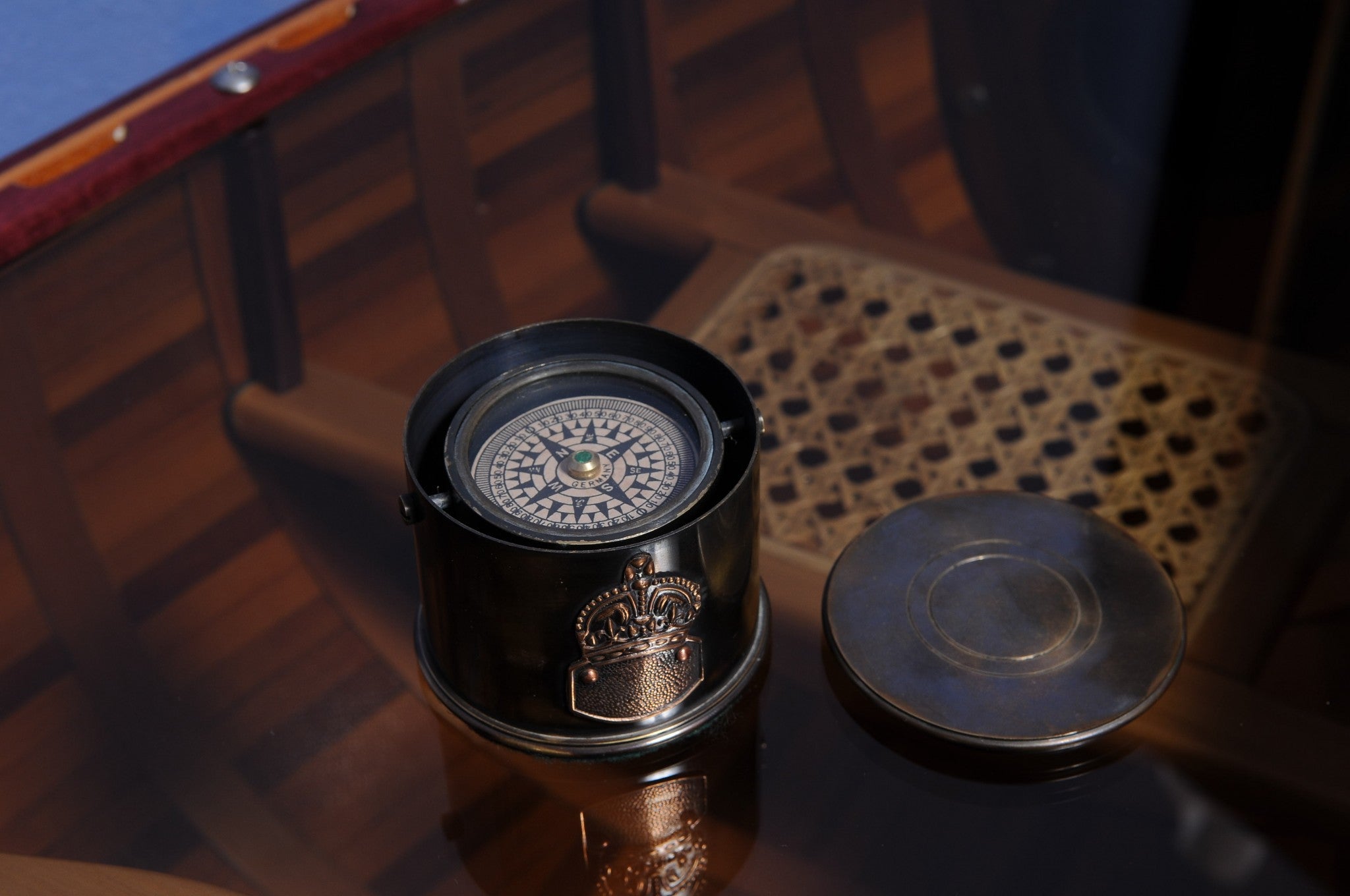 2.6" x 2.6" x 2.2" Drum Compass
