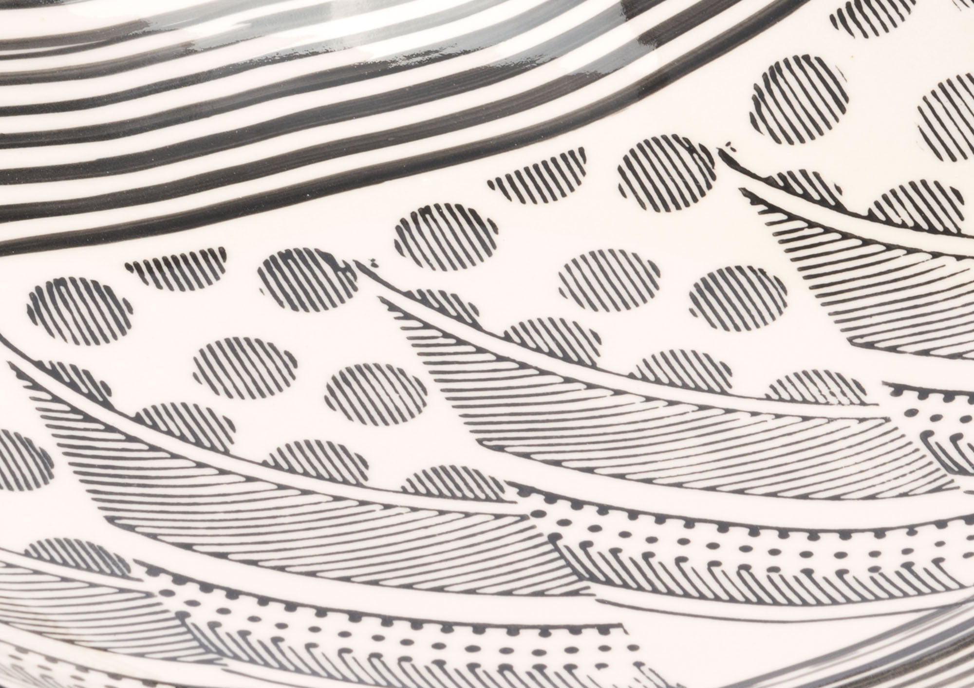 14.2" x 14.2" x 2.2" Off White & Black, Ceramic, Plate