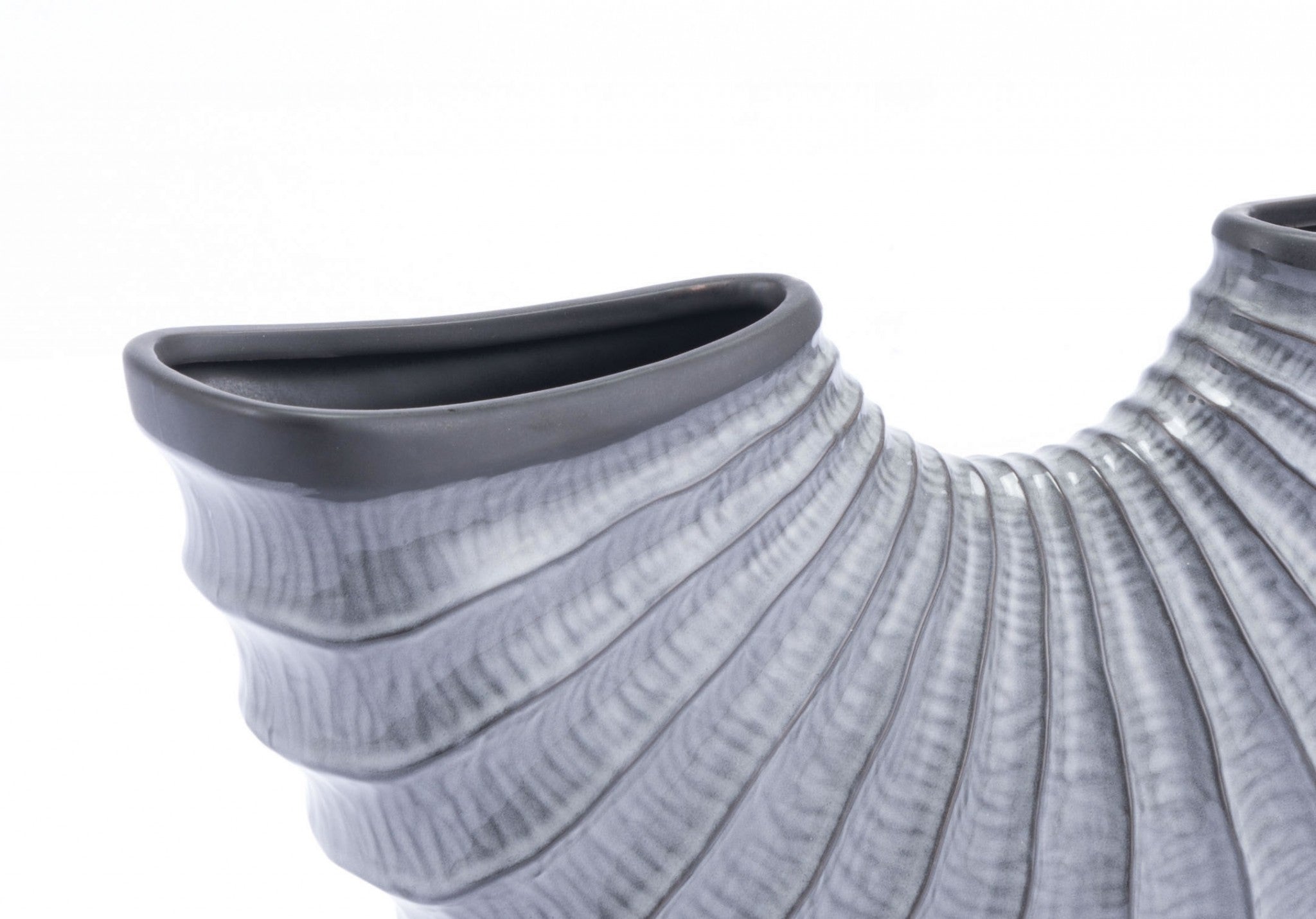 16.5" x 3.5" x 7.5" Gray, Ceramic, Large Bowl