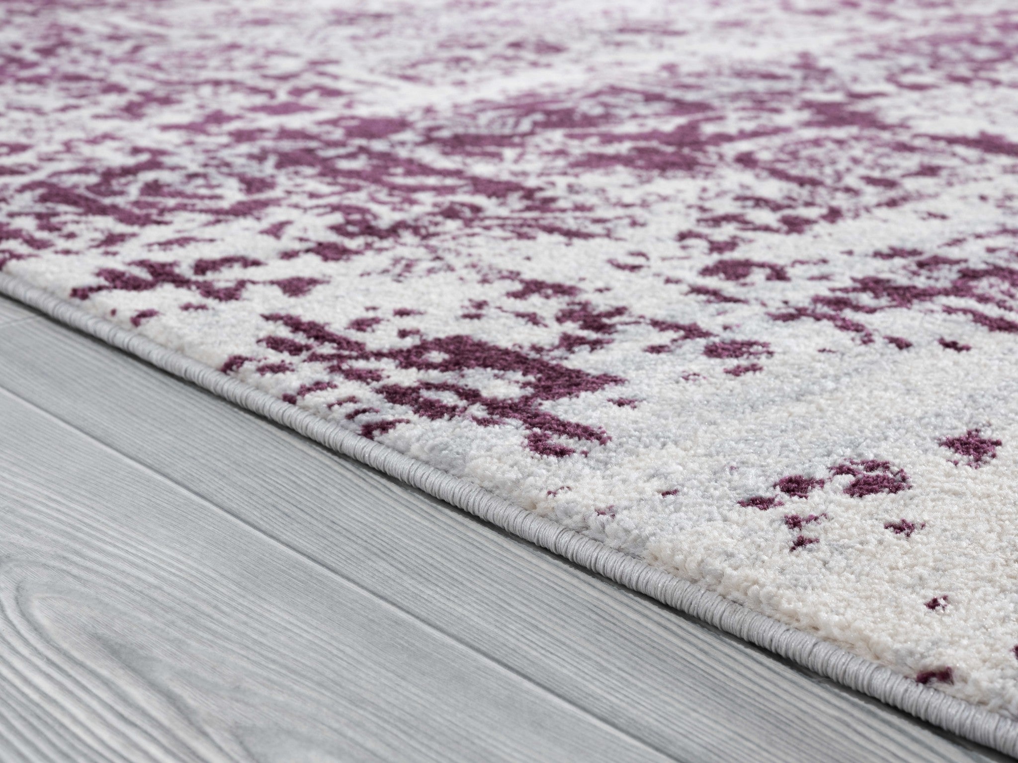 150" x 180" Wine Olefin / Frieze Rug