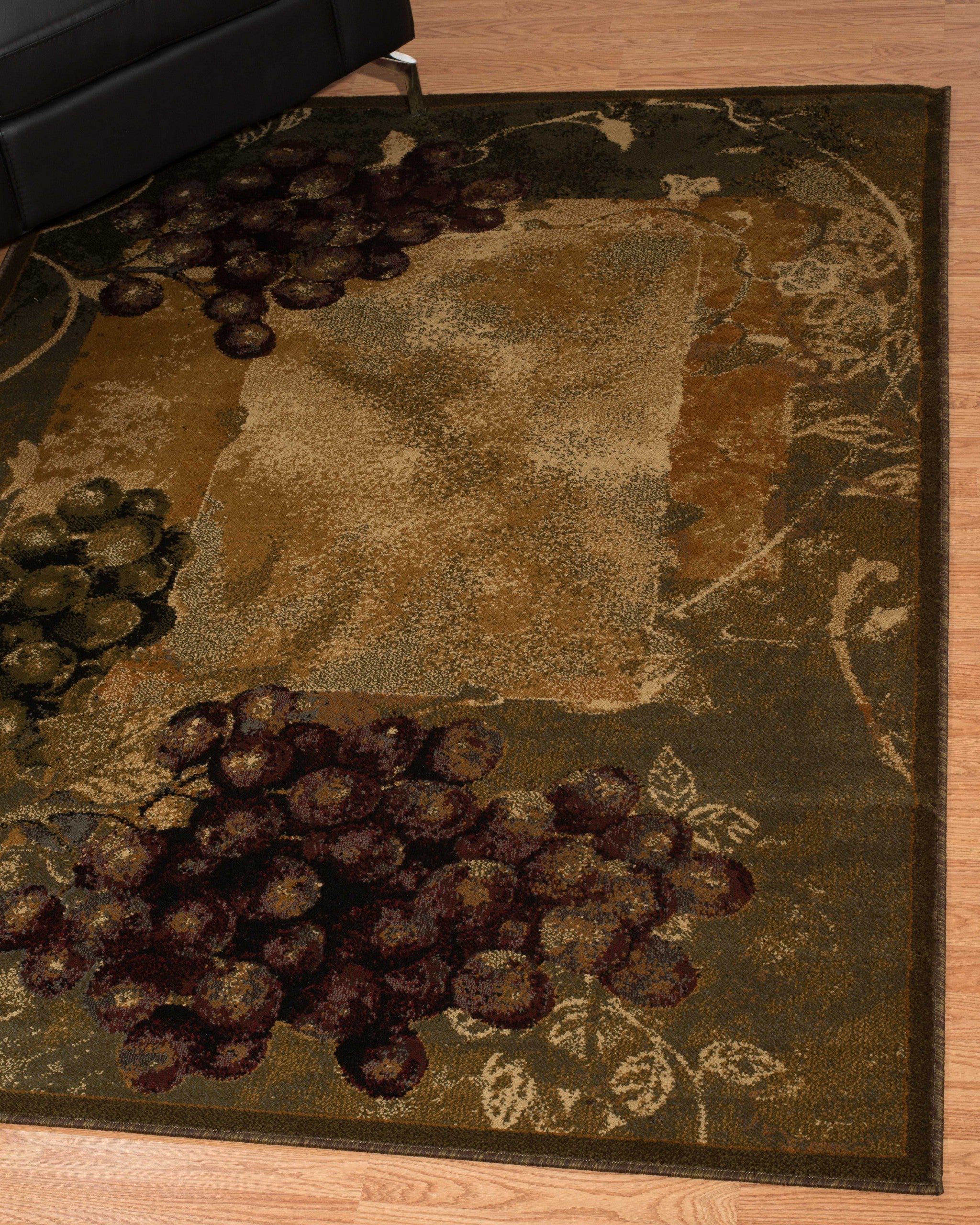 94" x 126" Vineyard Green Polypropylene Oversize Rug