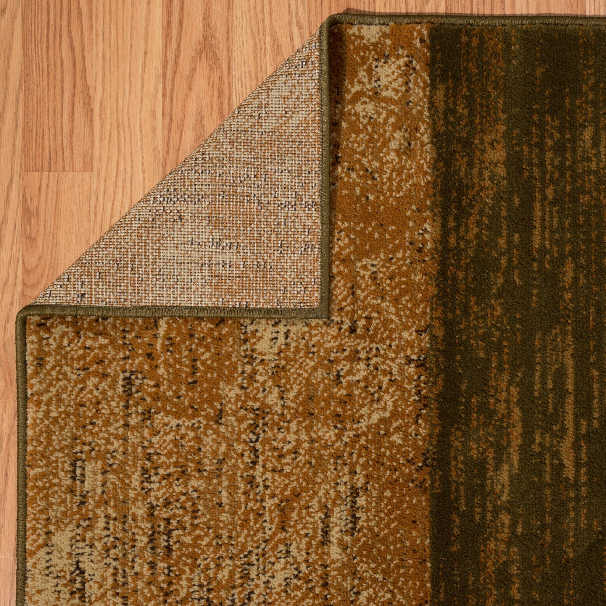 94" x 126" Multicolor Polypropylene Oversize Rug