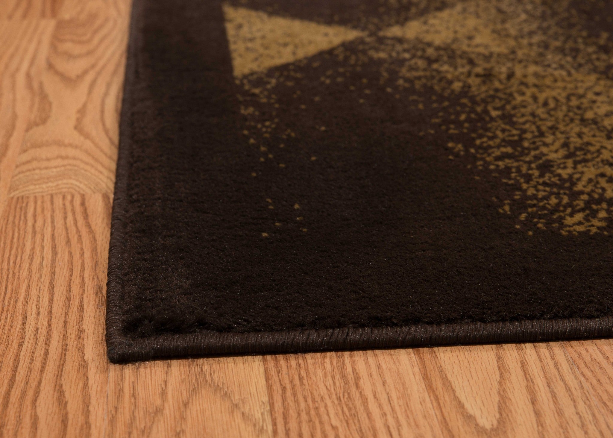 94" x 126" Brown Polypropylene Oversize Rug