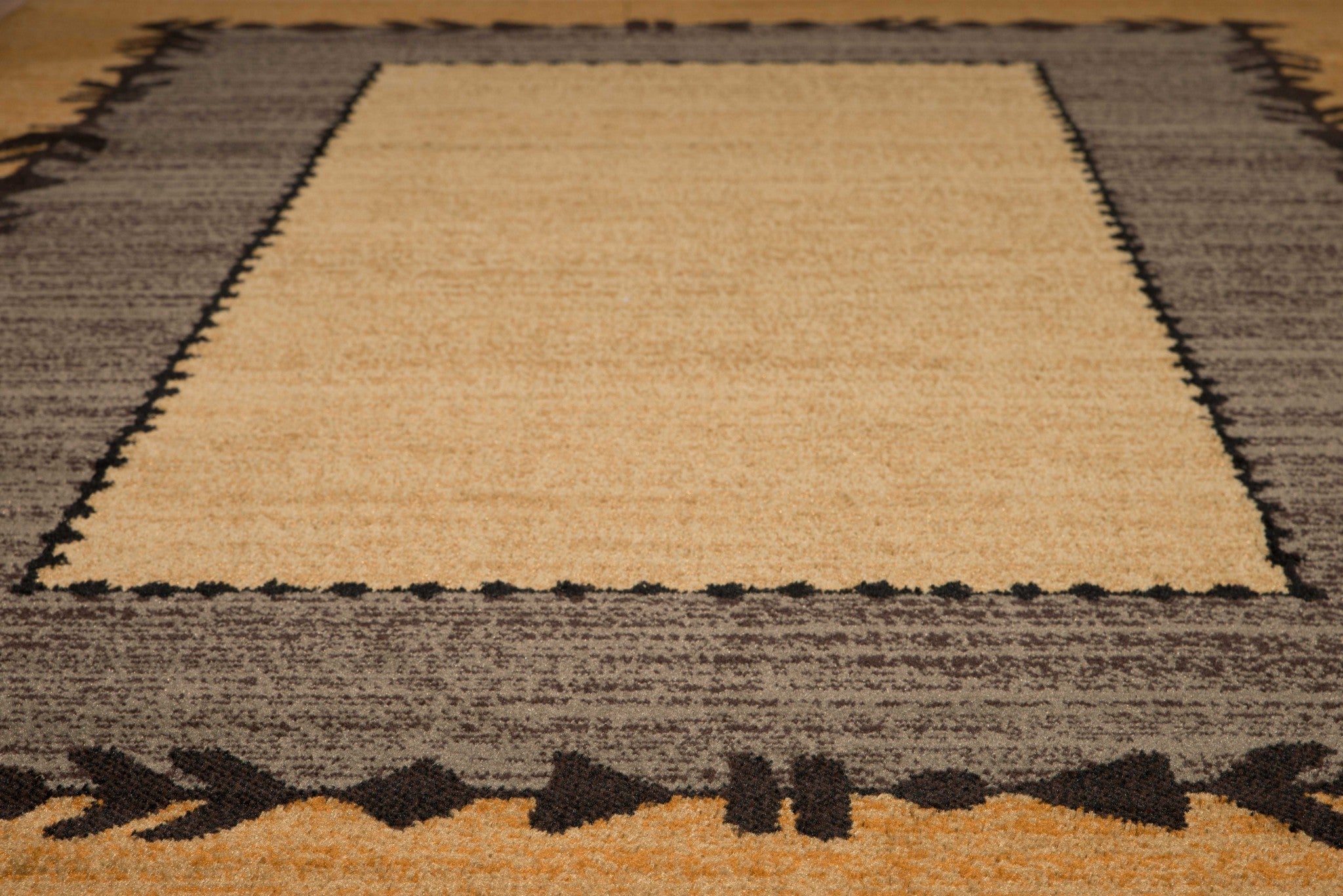 94" x 126" Multicolor Polypropylene Oversize Rug