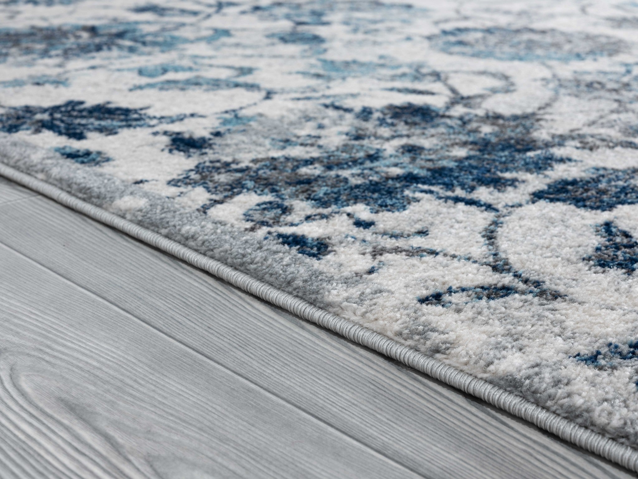 150" x 180" Grey Olefin Oversize Rug