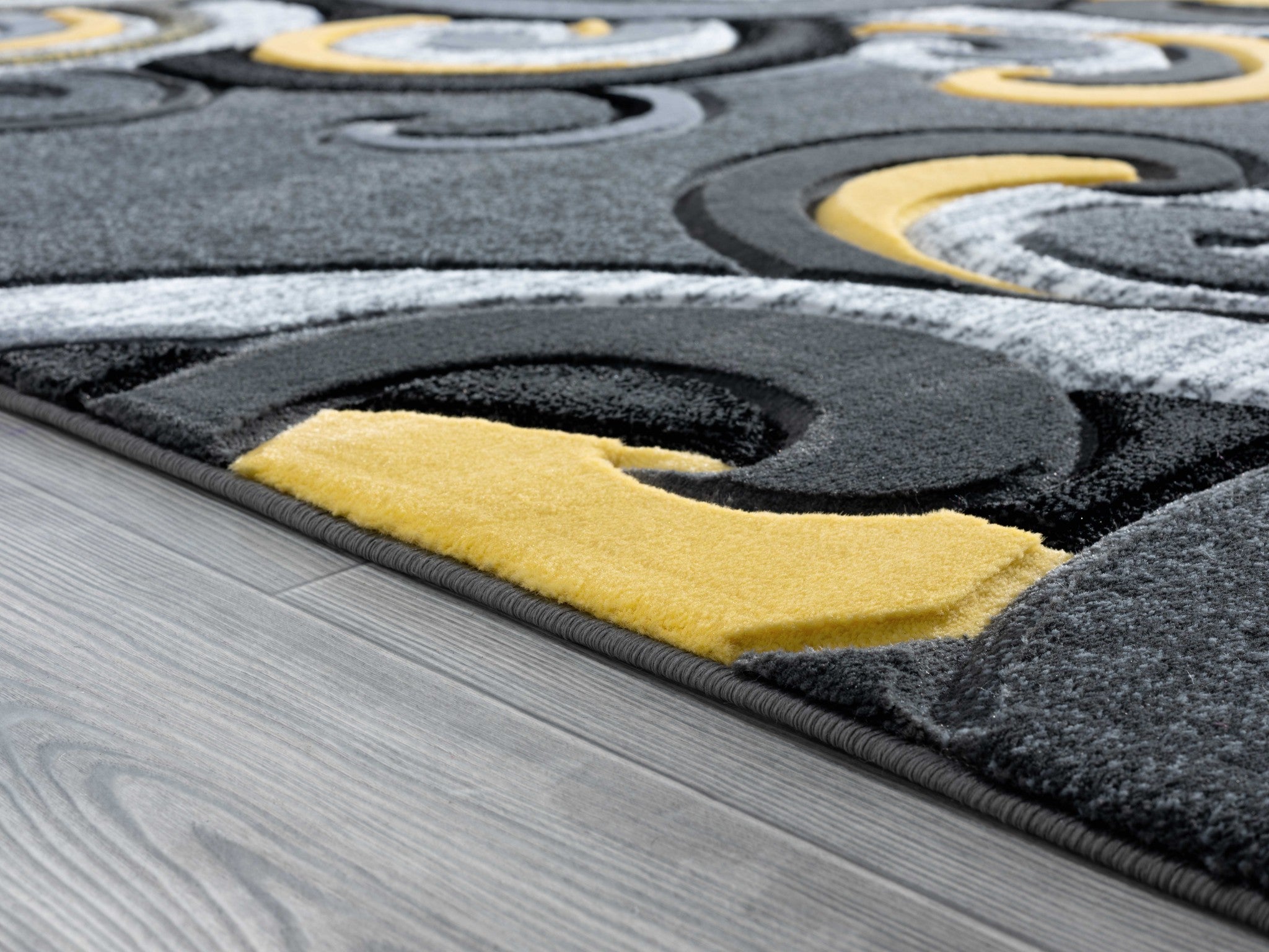 31" x 50" Yellow Olefin / Polypropylene Mat Rug