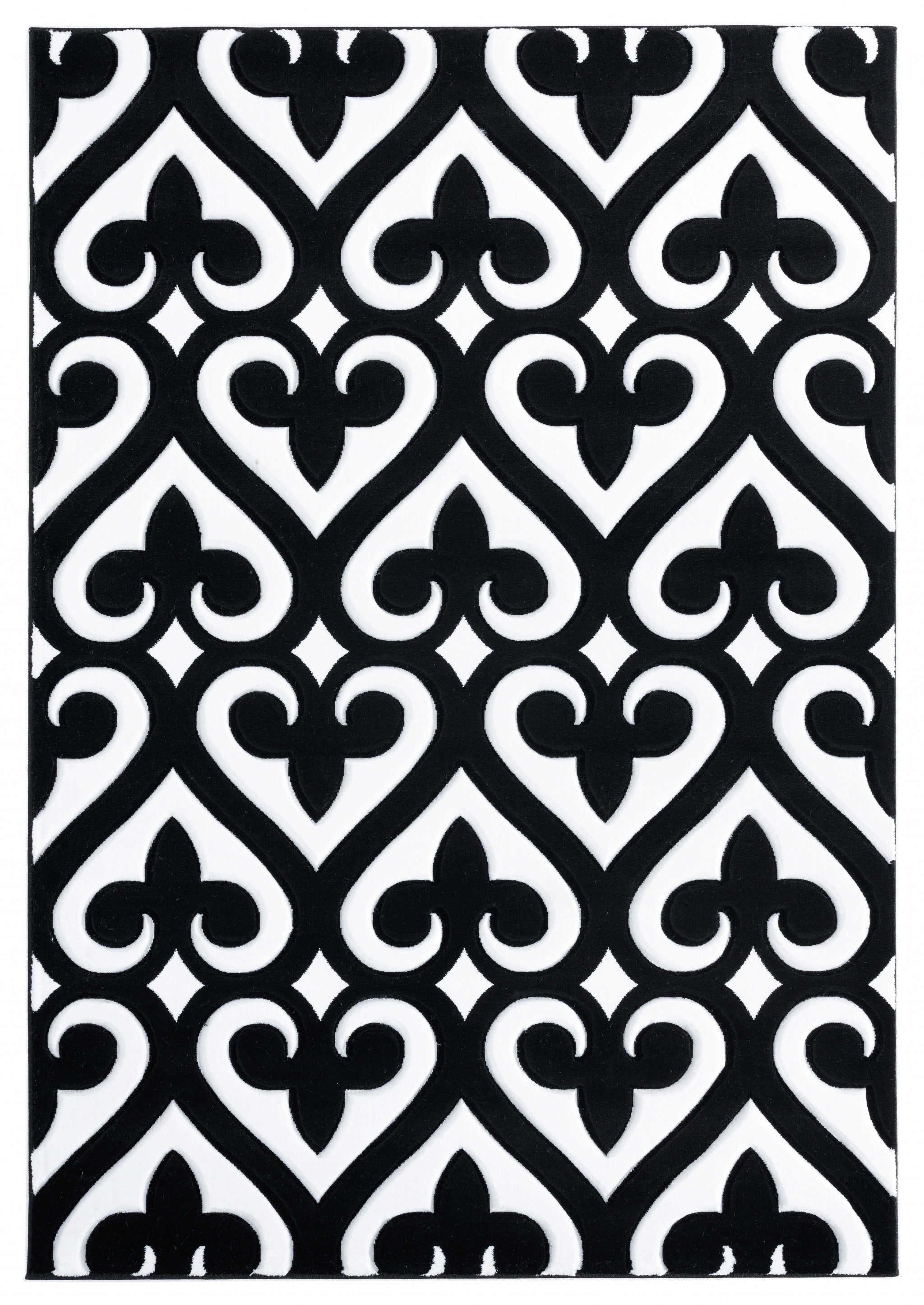 94" x 126" Black Olefin / Polypropylene Area Rug