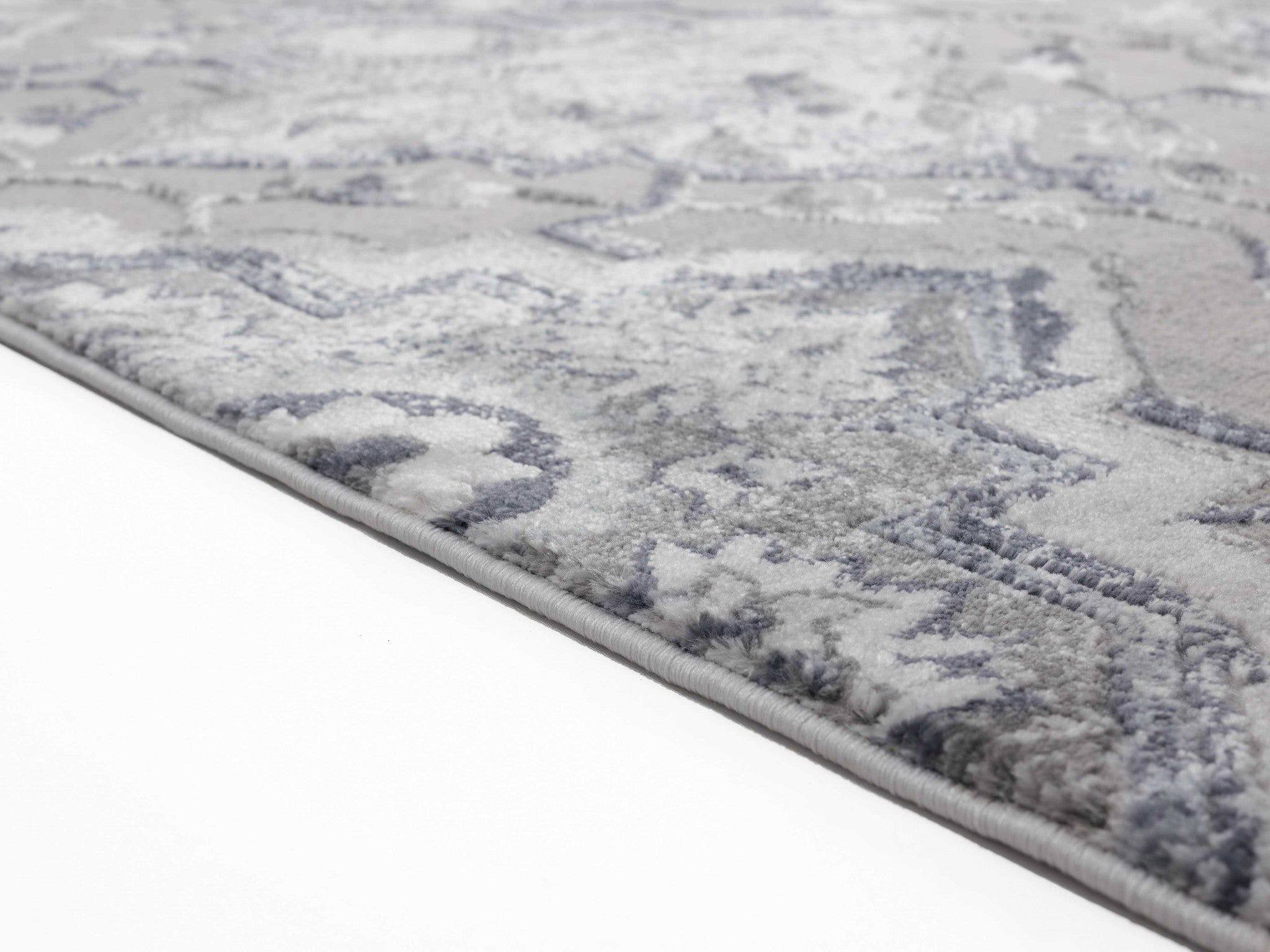 31" x 86" Blue Polyester / Olefin Runner Rug