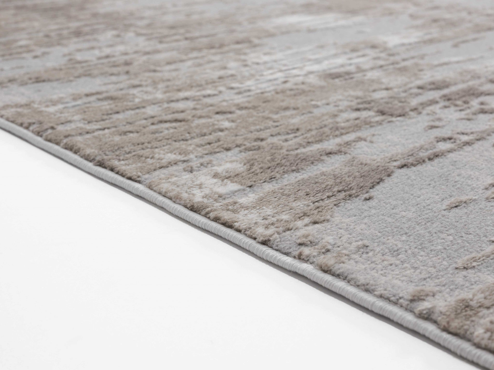 63" x 86" Wheat Polyester / Olefin Area Rug