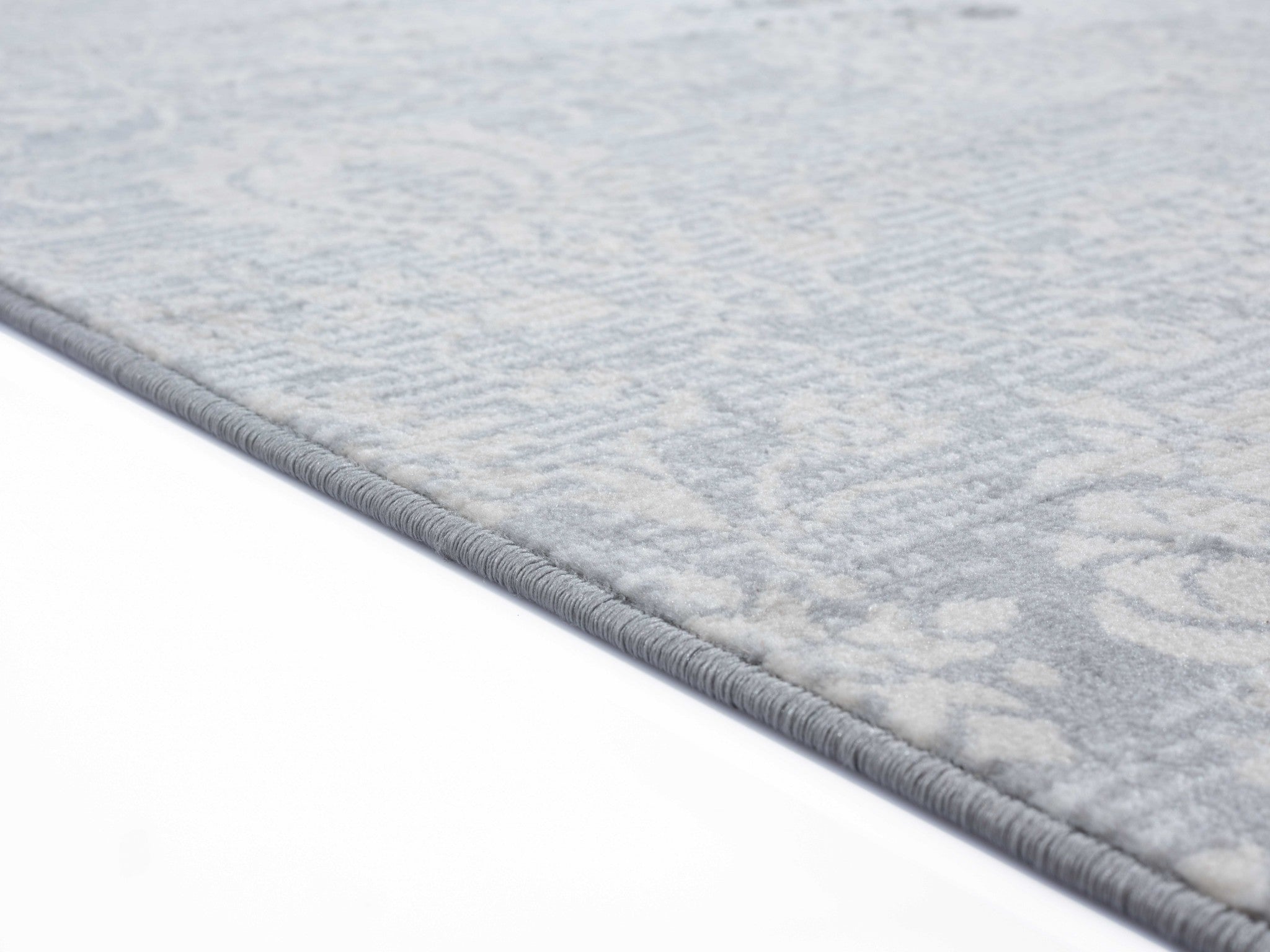 150" x 180" Cream Olefin Rug