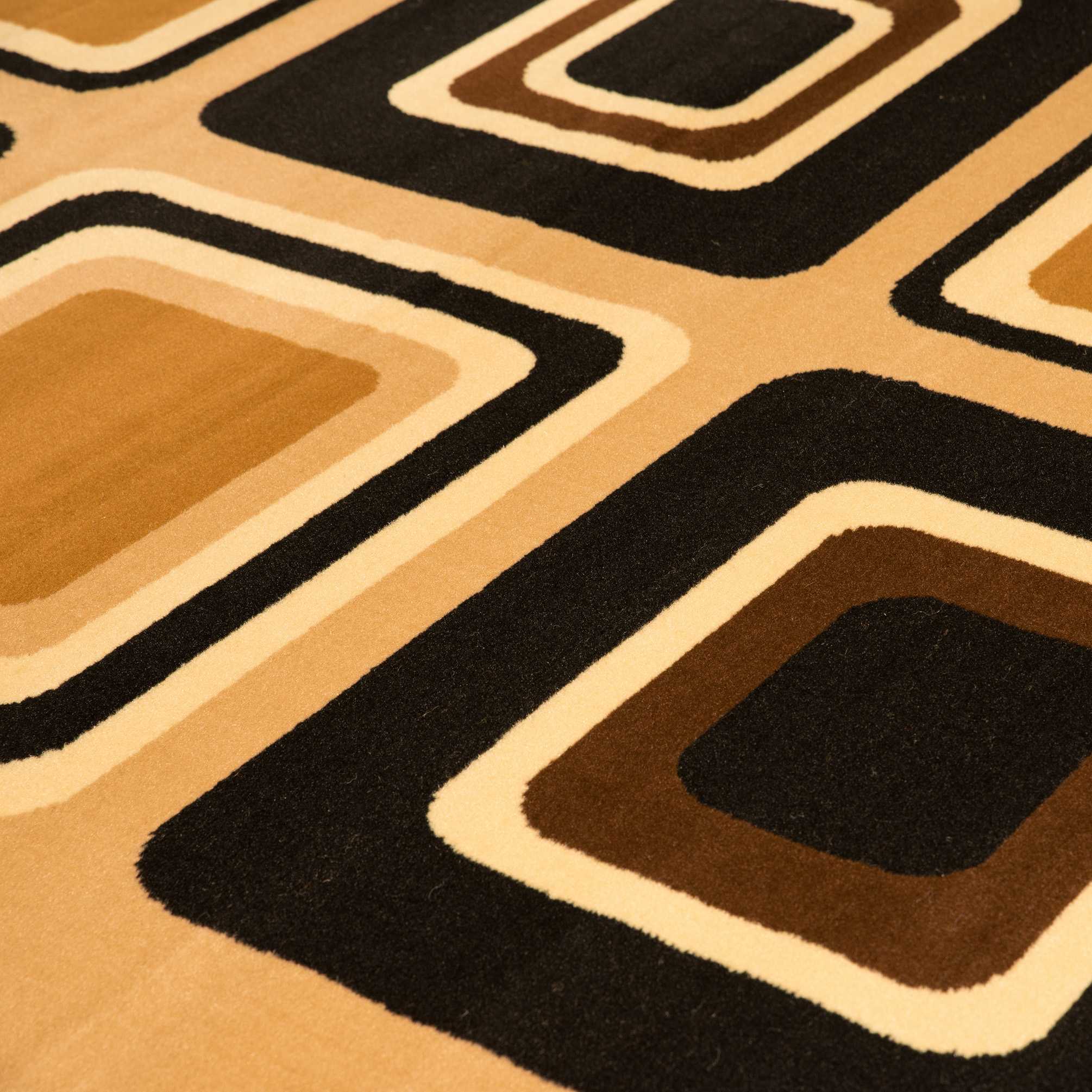 94" x 126" Berber Polypropyelene Oversize Rug