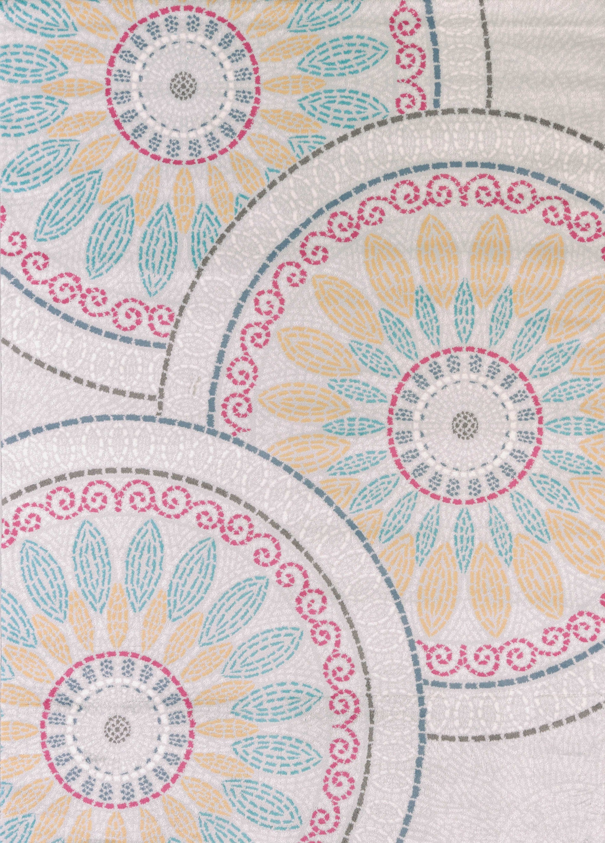 94" x 126" Natural Polypropylene / Polyester Oversize Rug