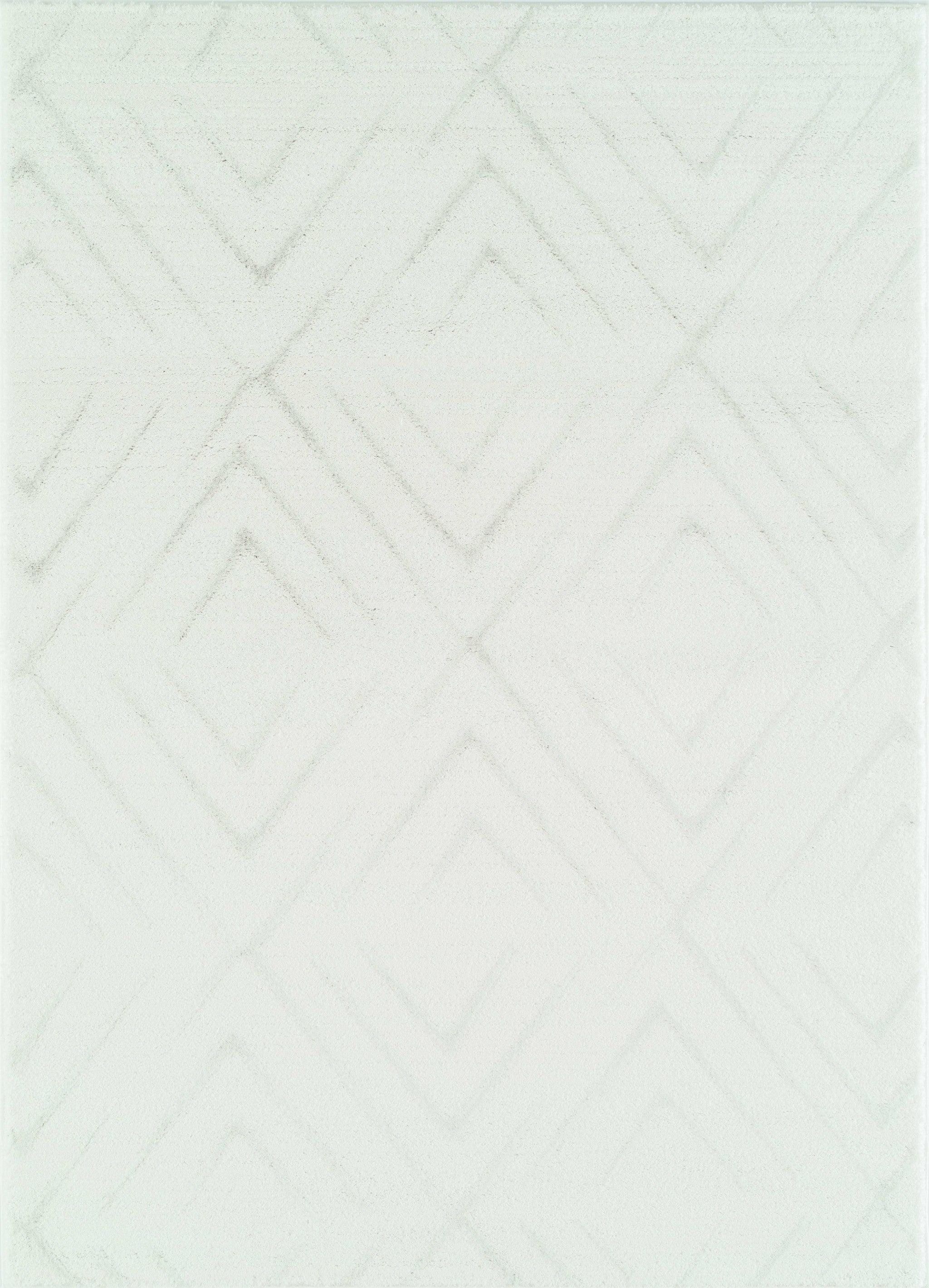 63" x 90" White Polyester / Olefin Area Rug
