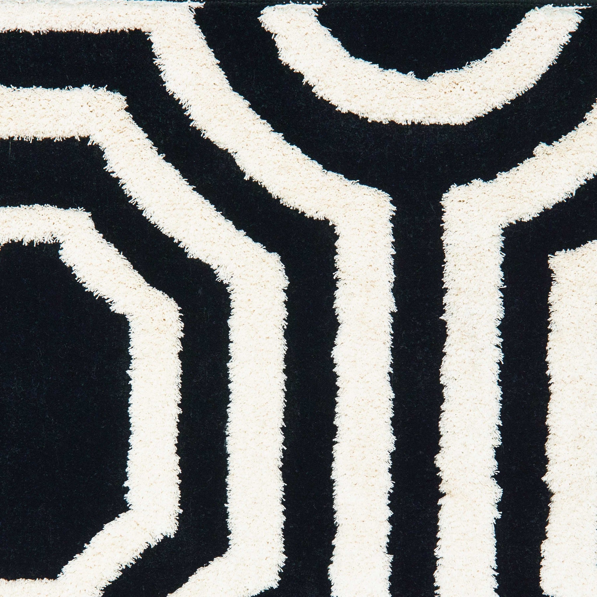 63" x 86" Onyx Microfiber Area Rug