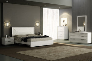 76" X 80" X 51" White Faux Leather King Bed