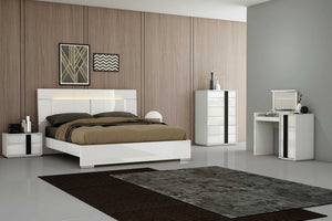 76" X 80" X 46" White Stainless Steel King Bed
