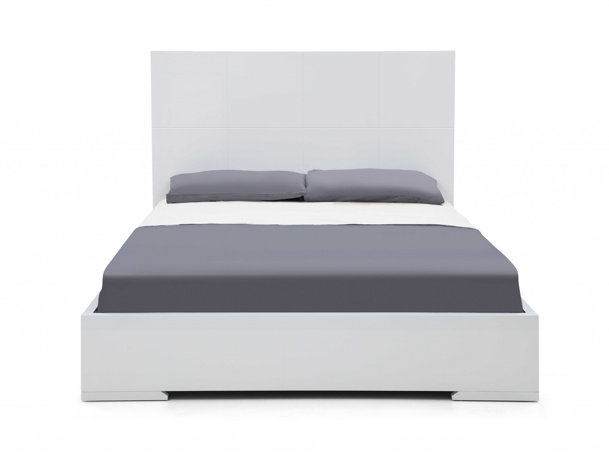 63" X 84" X 48" Gray Queen Bed