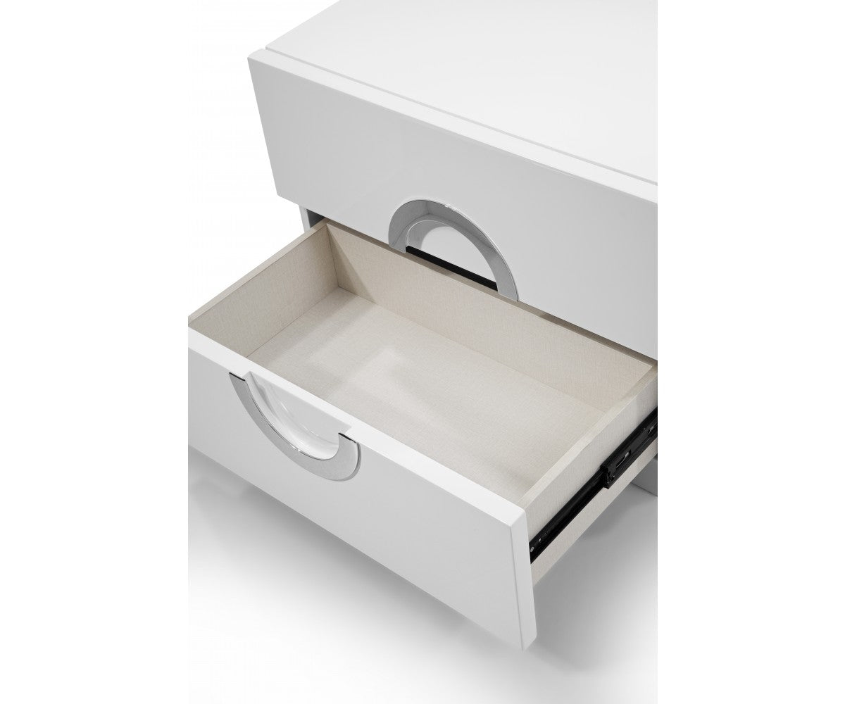 24" X 18" X 18" White Stainless Steel Nightstand