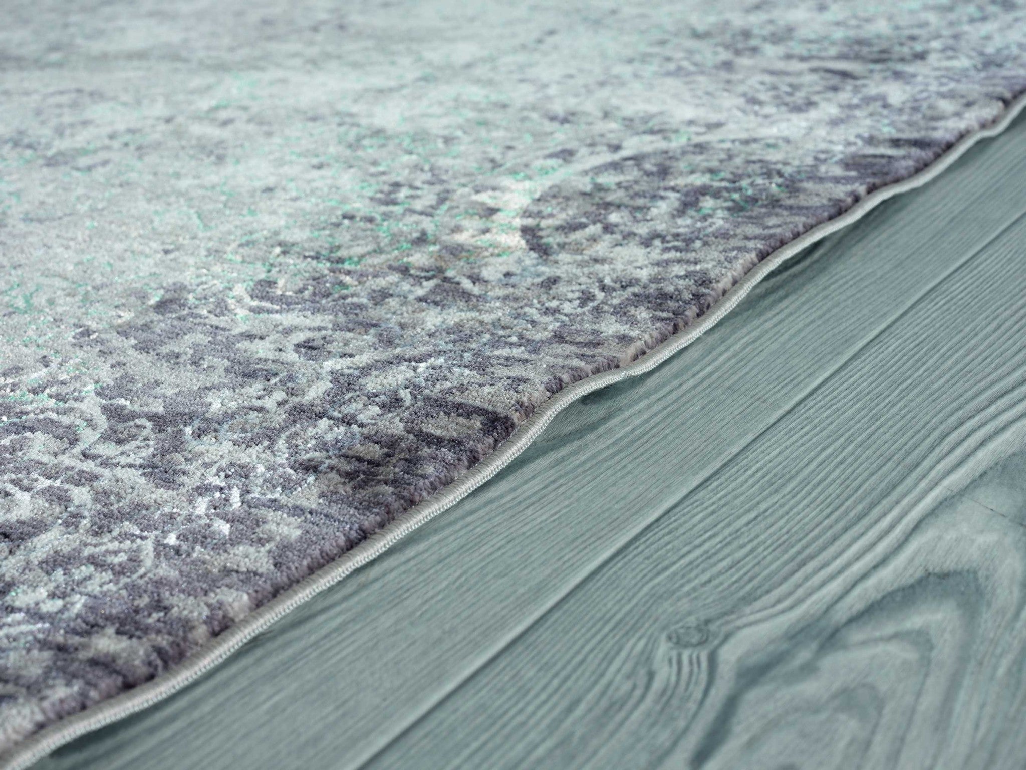 32" x 96" Multicolor Polyester Runner Rug