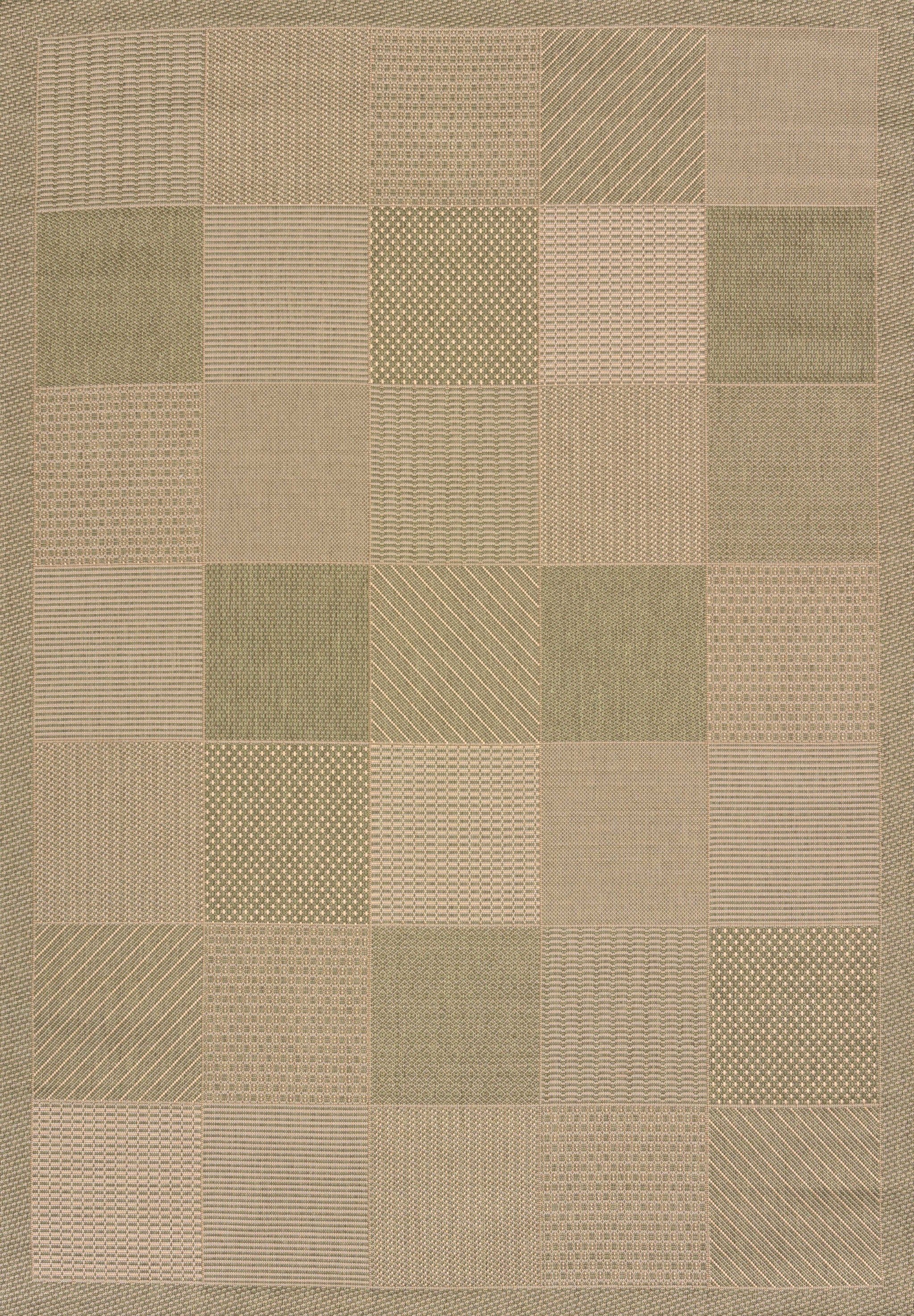 94" x 126" Green Polypropylene / Olefin Oversize Rug