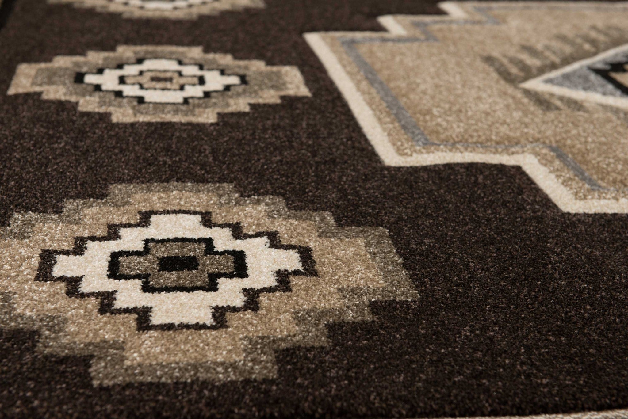 31" x 50" Brown Polypropylene Mat Rug