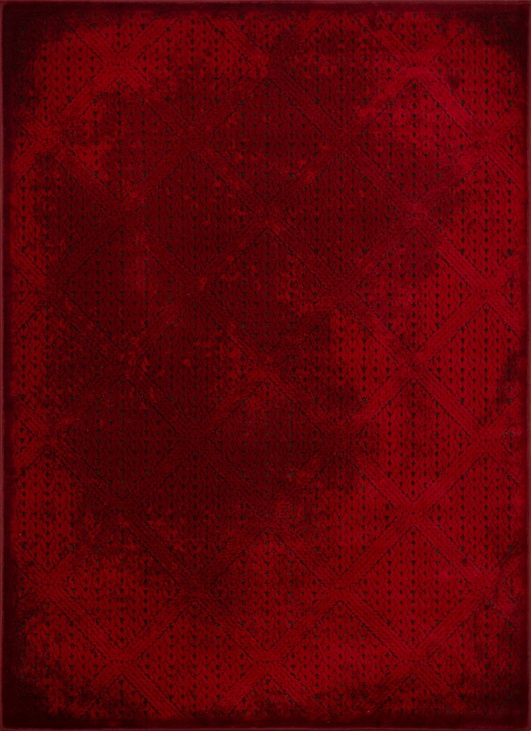 94" x 126" Red Polypropylene / Polyester Oversize Rug