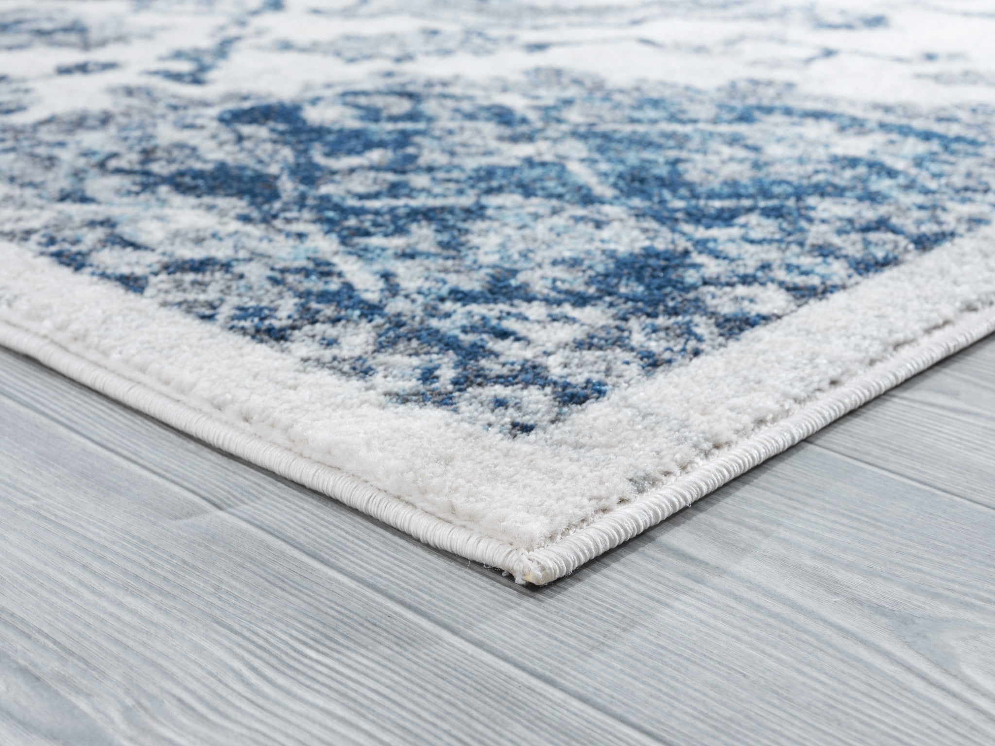 94" x 94" Ivory Olefin Round Rug