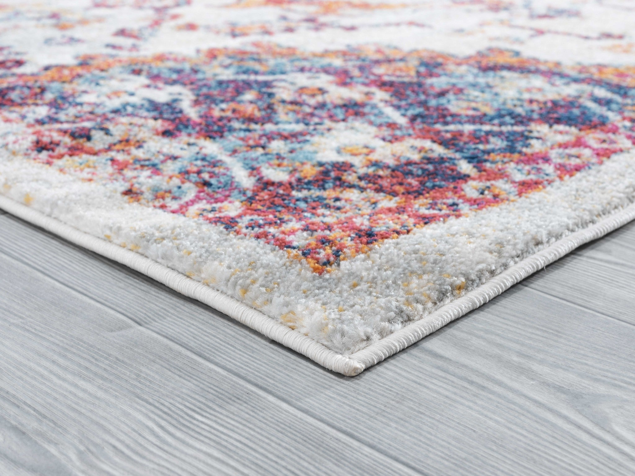 94" x 94" Cream Olefin Round Rug