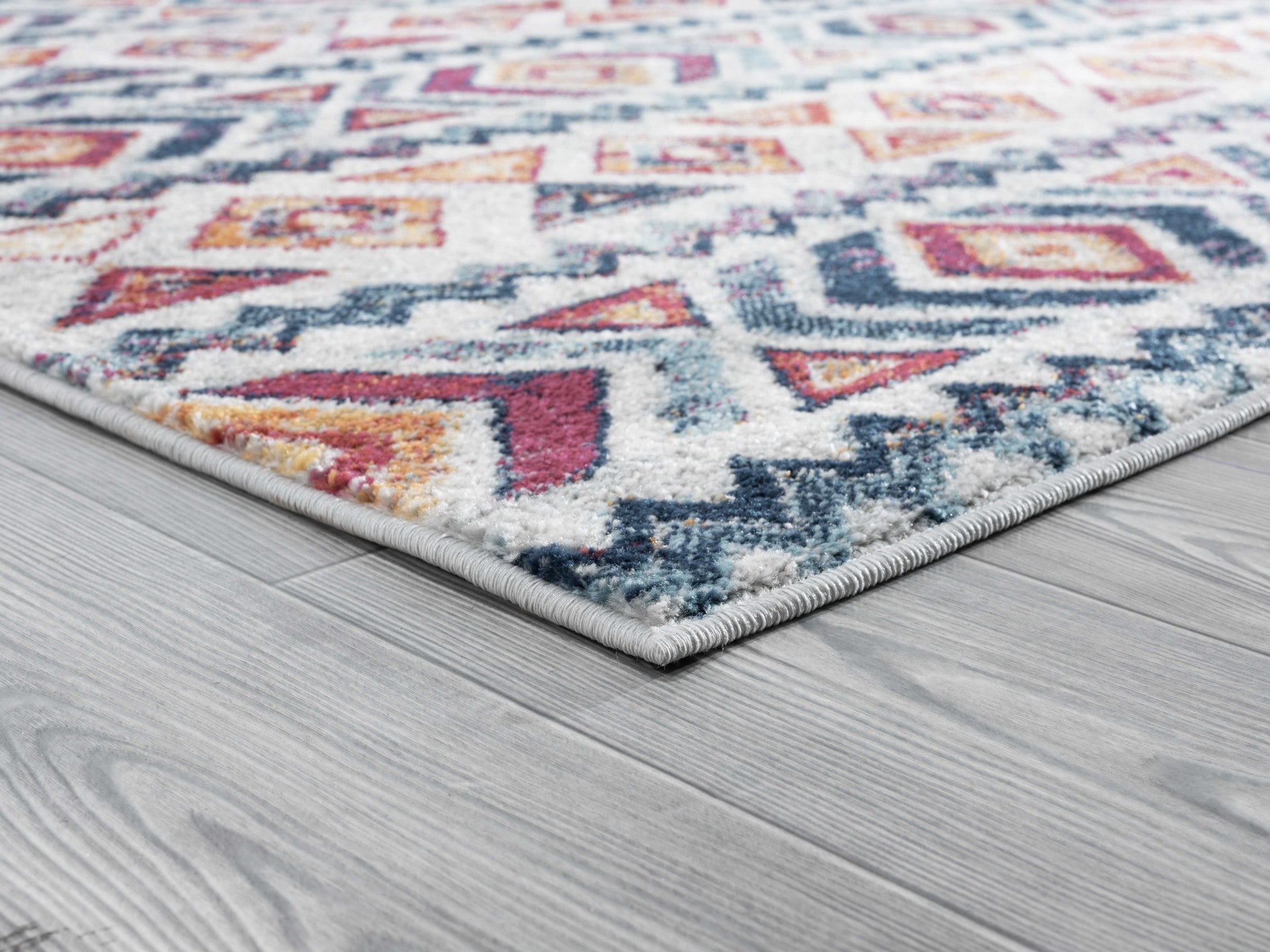 94" x 94" Multicolor Olefin Round Rug