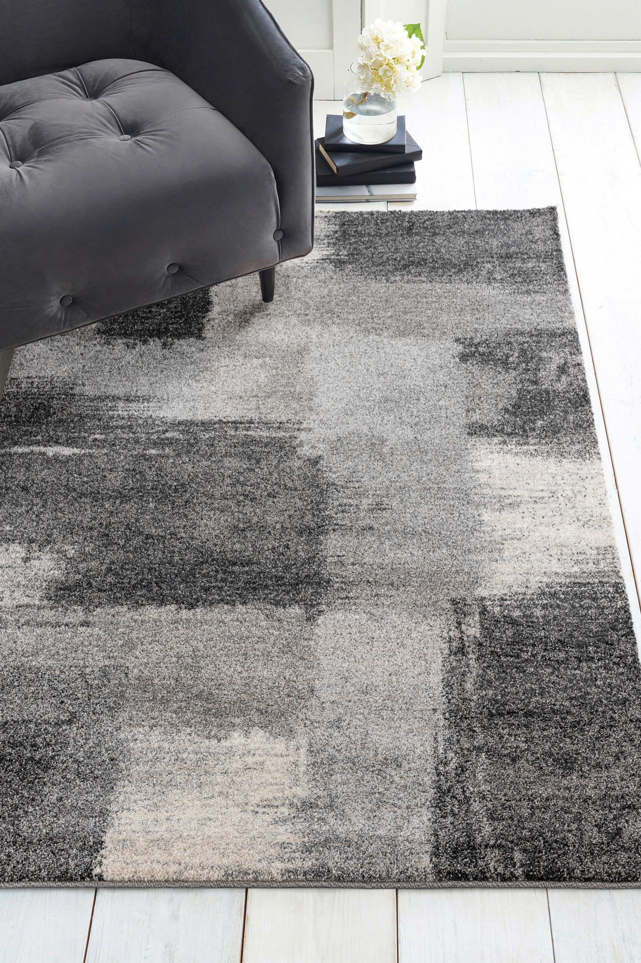 63" x 86" Grey Polypropylene Area Rug