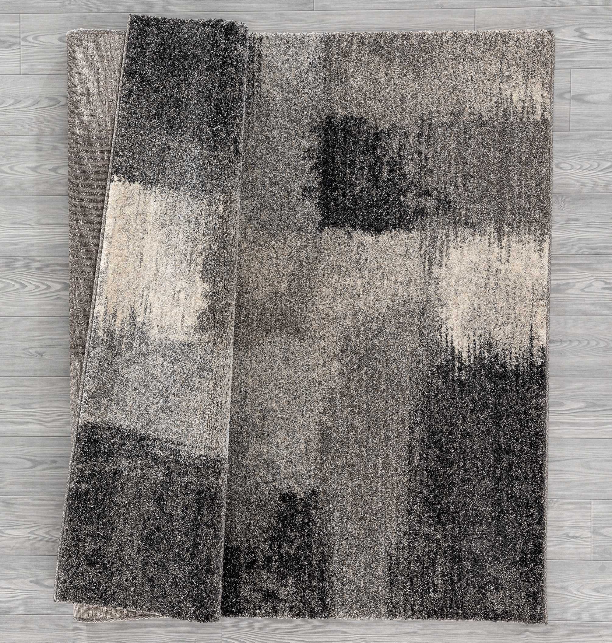94" x 126" Grey Polypropylene Oversize Rug