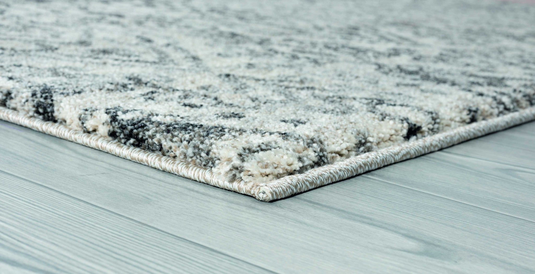 22" x 36" Cream Polypropylene Accent Rug