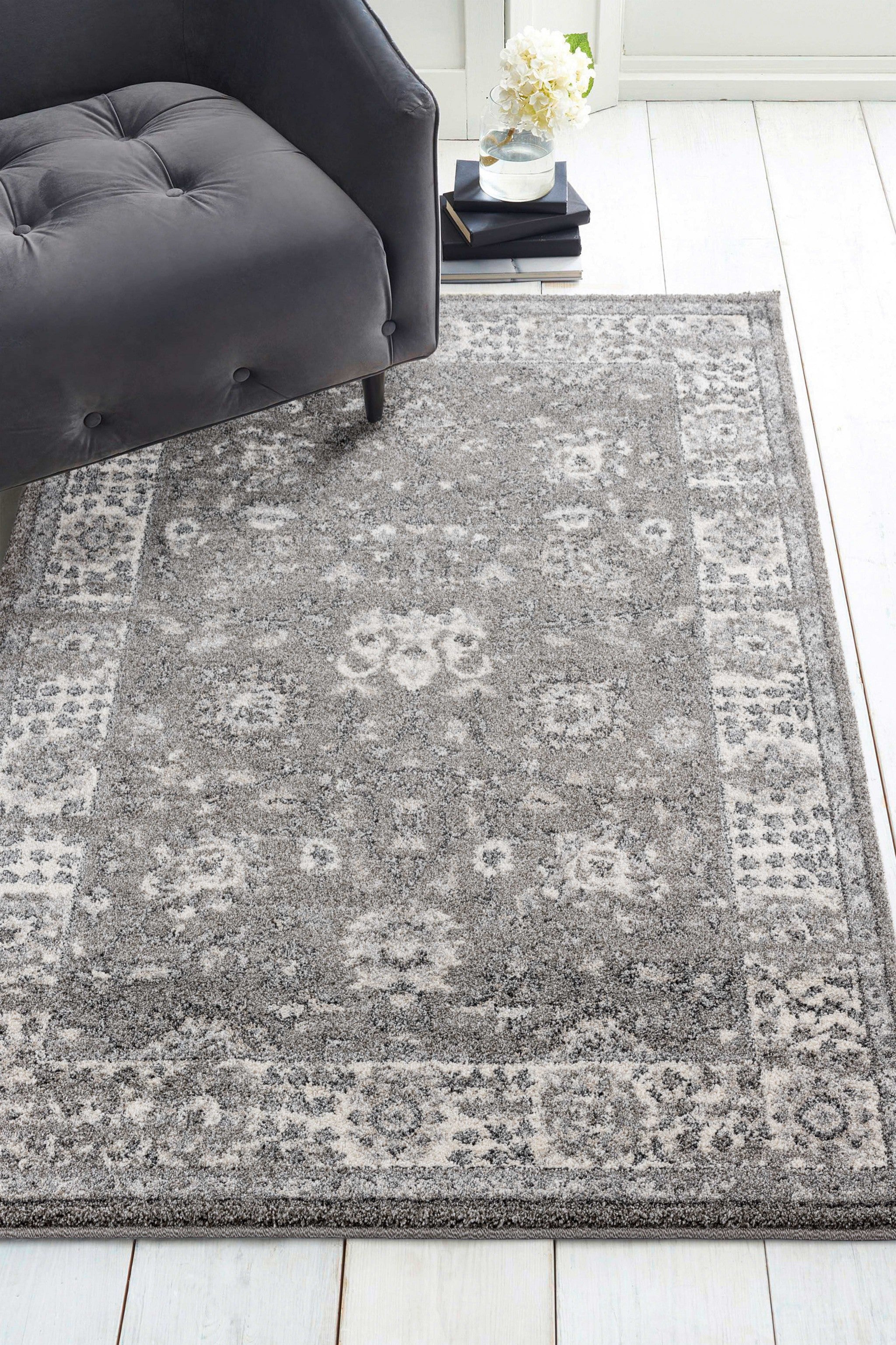 94" x 126" Grey Polypropylene Oversize Rug