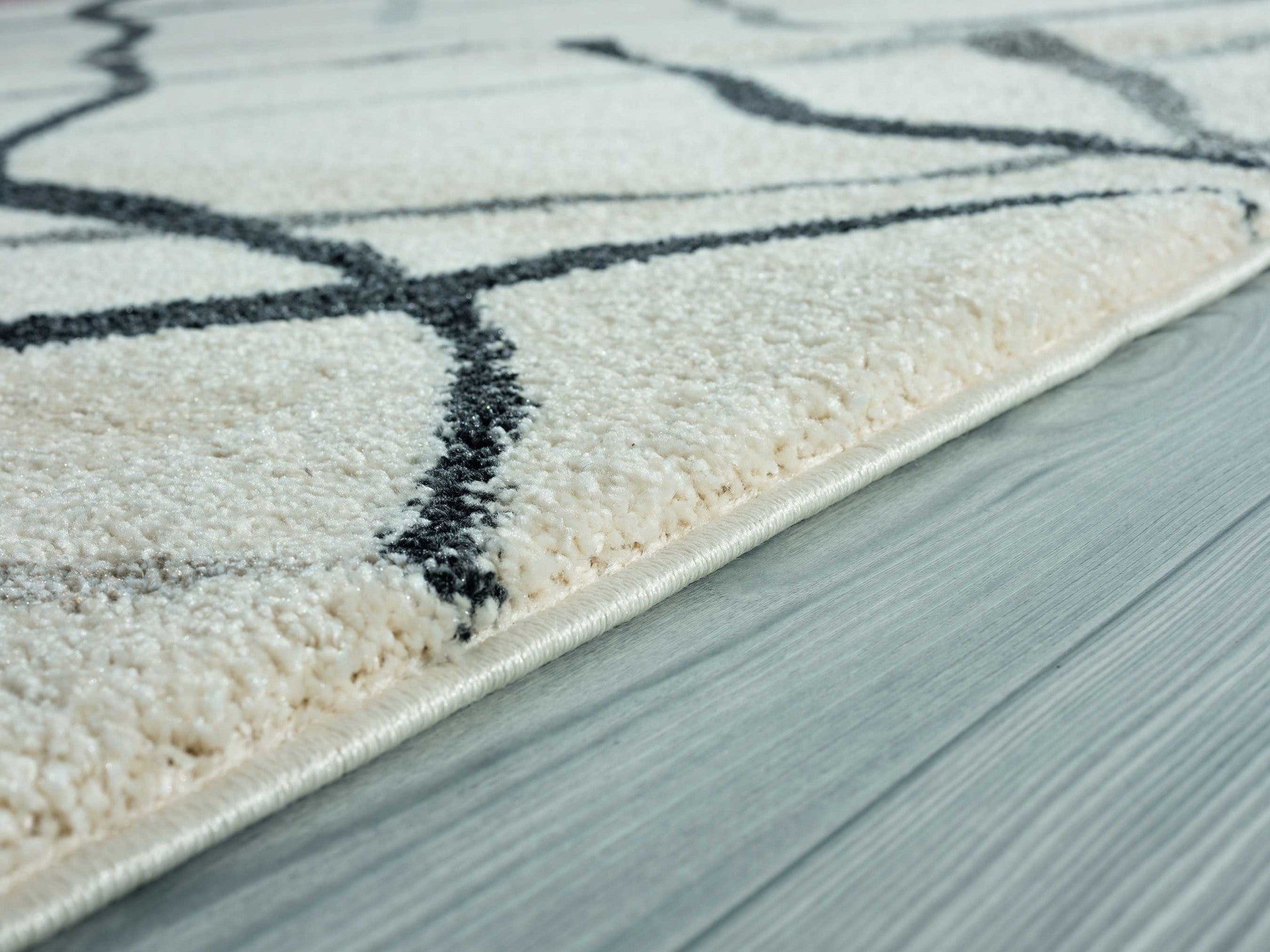 22" x 86" Cream Polypropylene Runner Rug