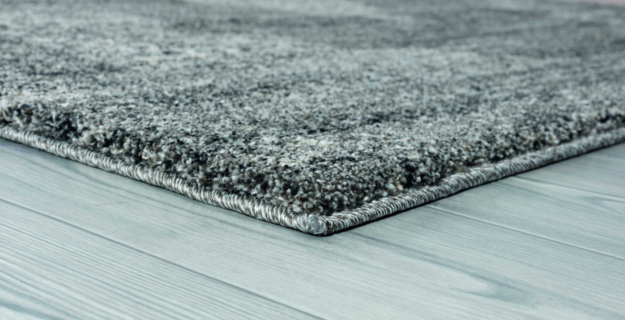 22" x 36" Grey Polypropylene Accent Rug