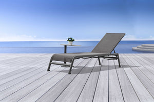 20" X 16" X 20" Powder Aluminum Side Table