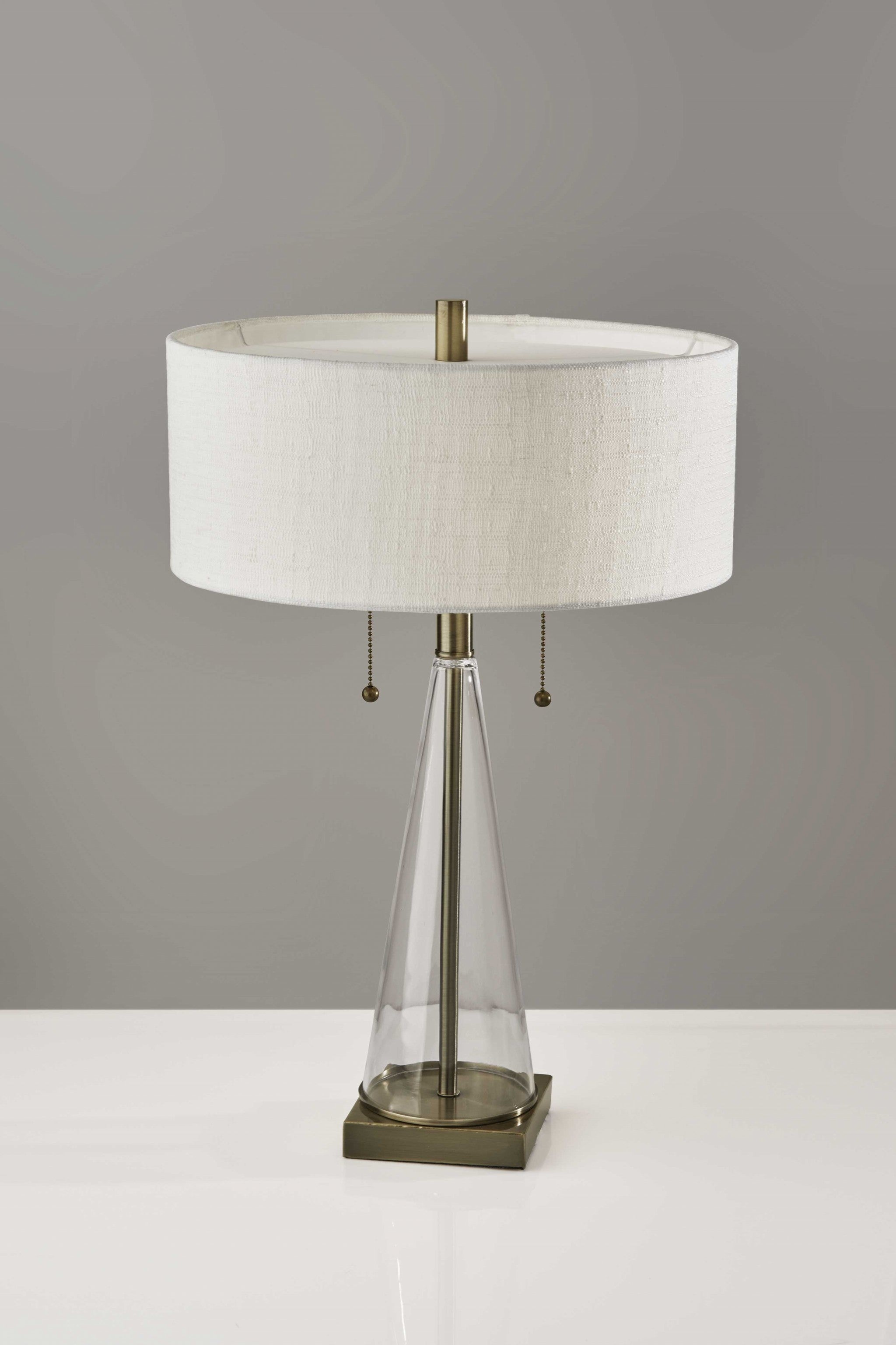 15" X 15" X 23" Brass Metal Glas Table Lamp
