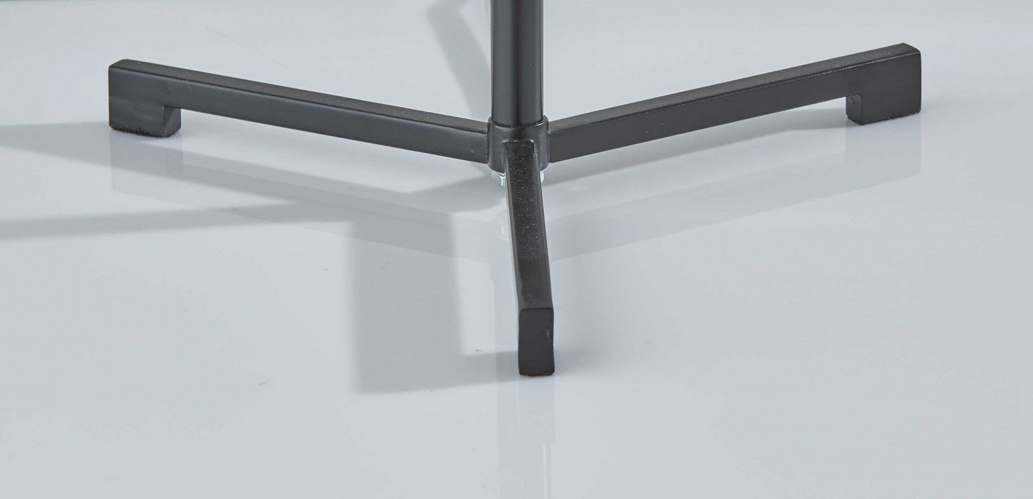 15" X 15" X 22.25" Black Metal Table Lamp