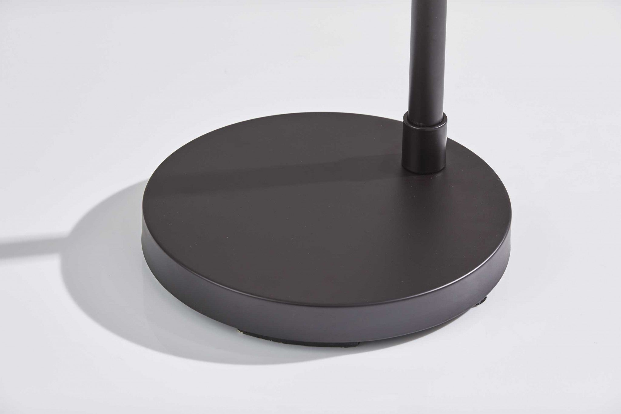 10" X 13.5" X 60.25" Bronze Metal Floor Lamp