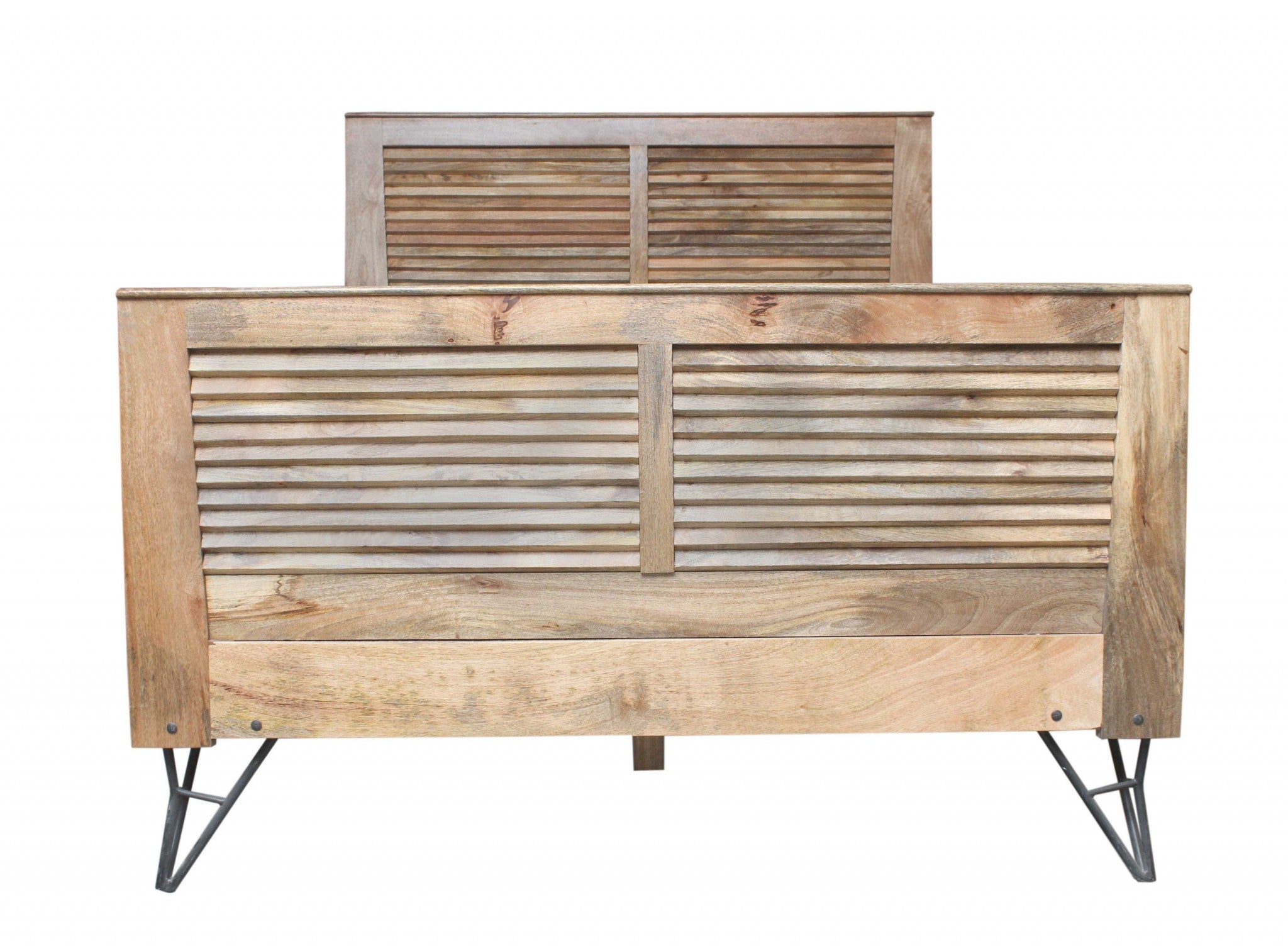 60" X 80" X 61" Natural/Black Iron Wood Queen Size Bed