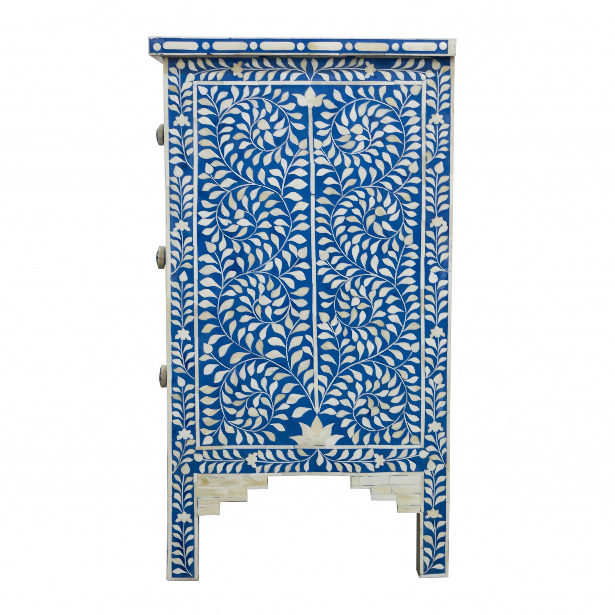 19" X 55" X 35" Blue Bone Resin Mdf Birchwood Ply Chest 7 Drawers