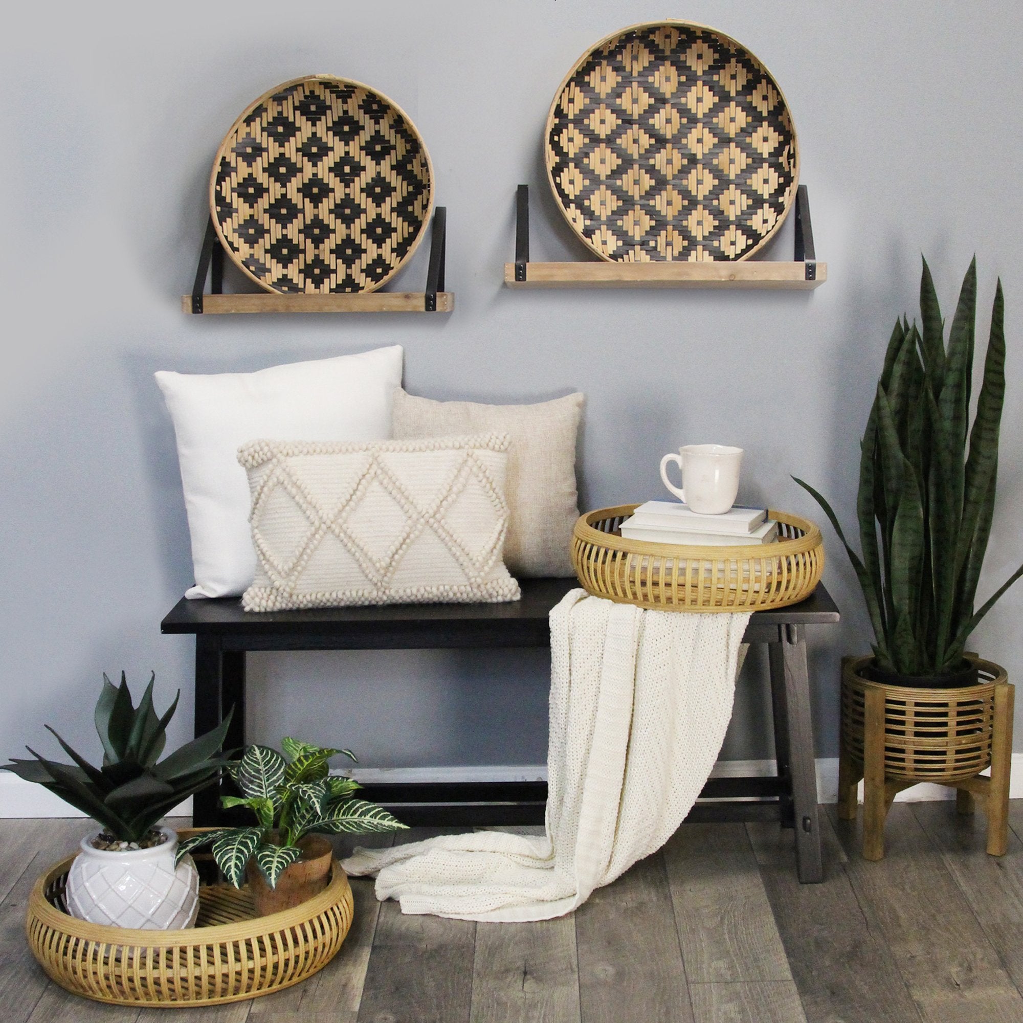 S/2 Wood Whitewash Shelves w/ Metal Triangle Brackets