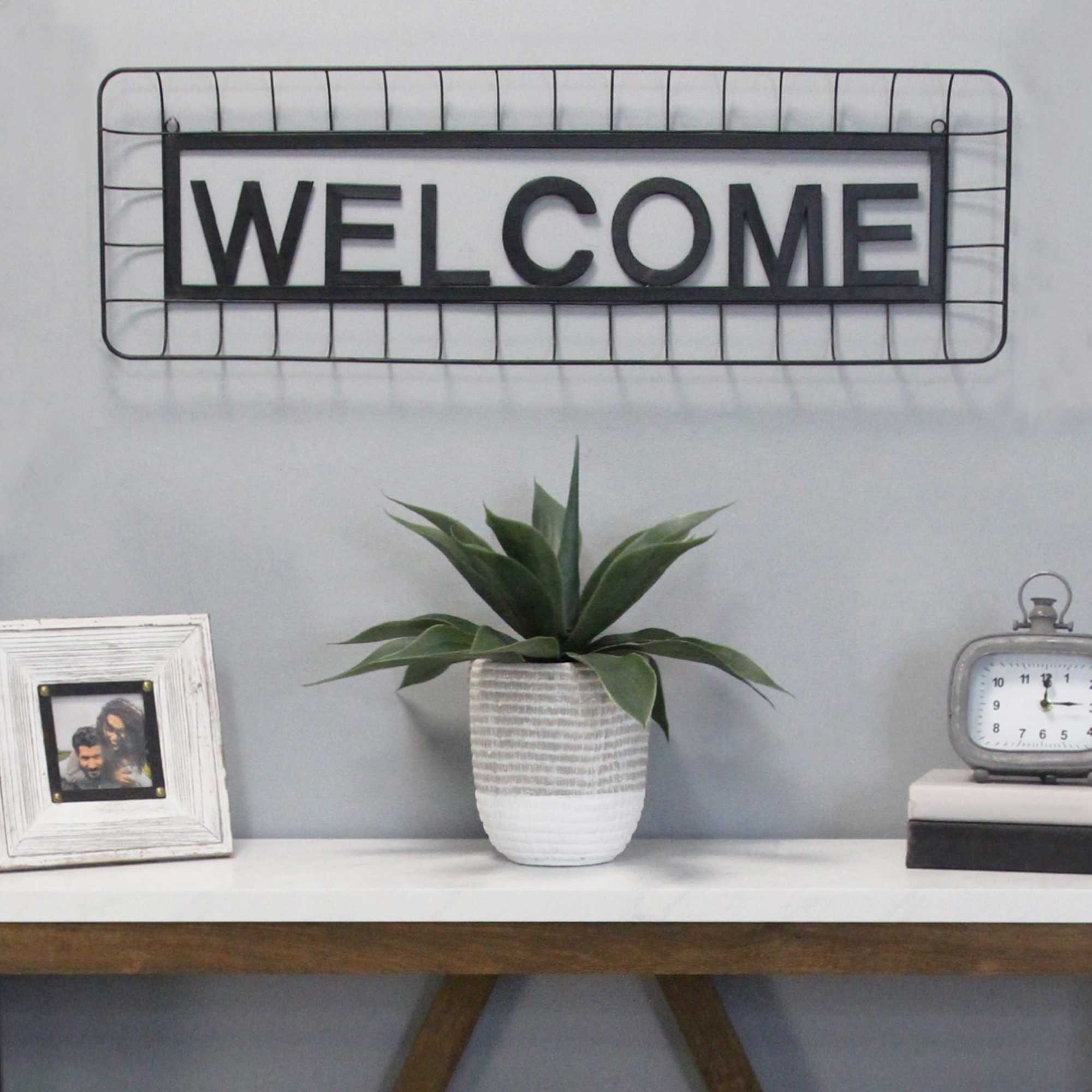 Modern Black "Welcome" Wall Decor