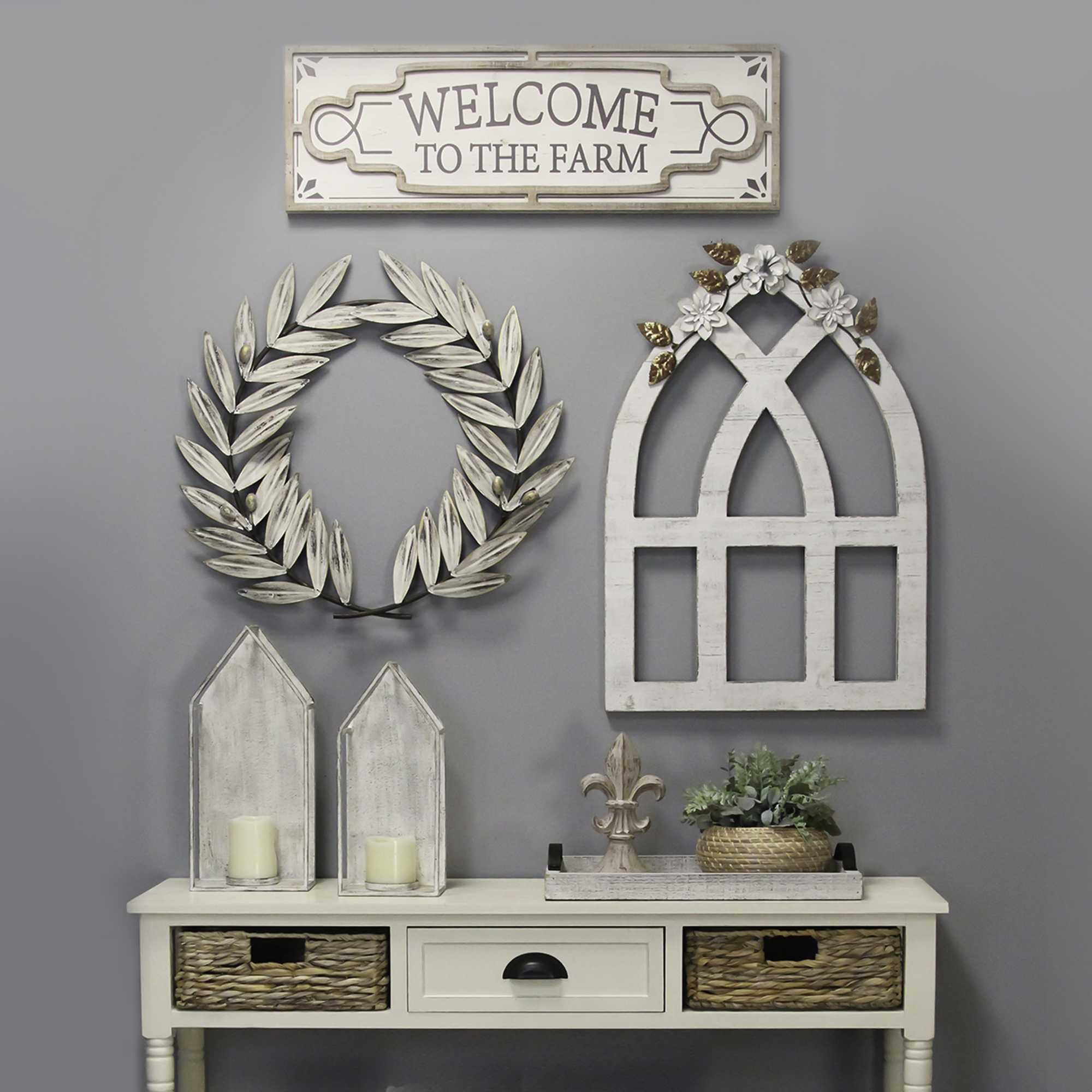 "Welcome To The Farm" Wood Wall Decor
