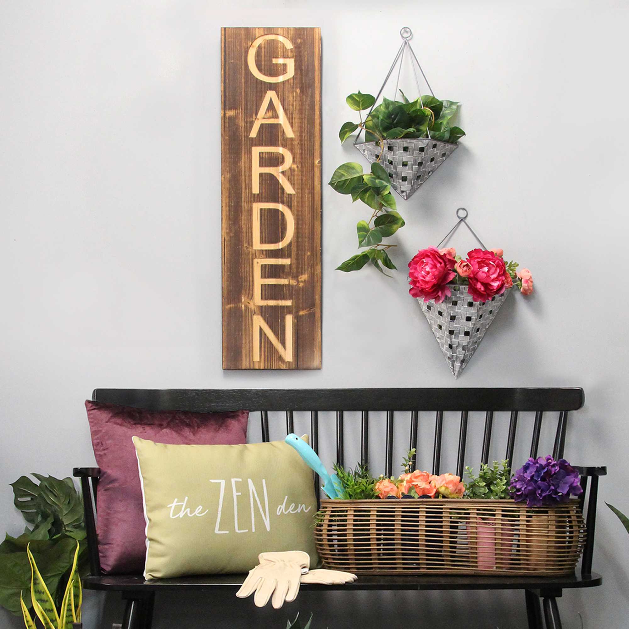 S/2 Distressed White & Metal Wall Planters